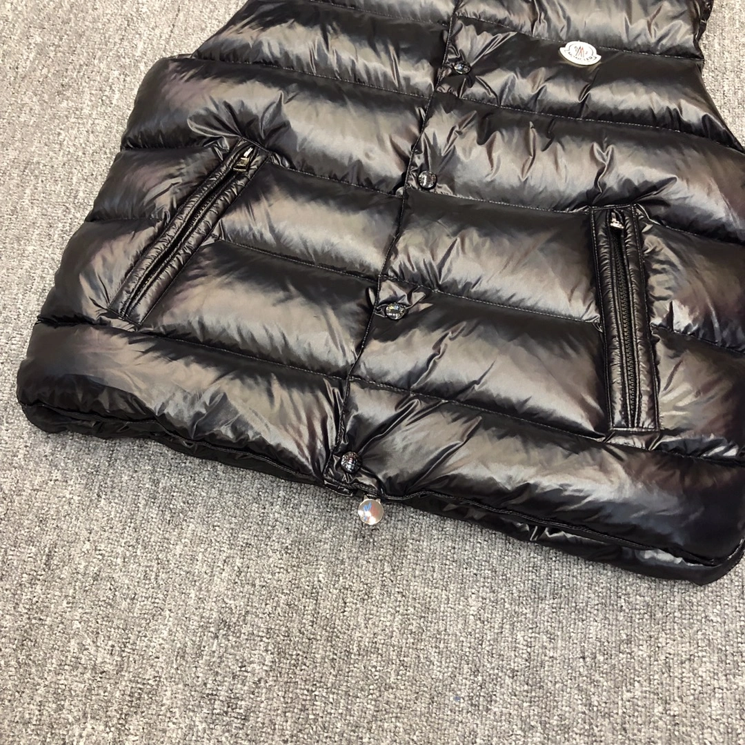 Sophisticated Moncler Down Jackets 146303