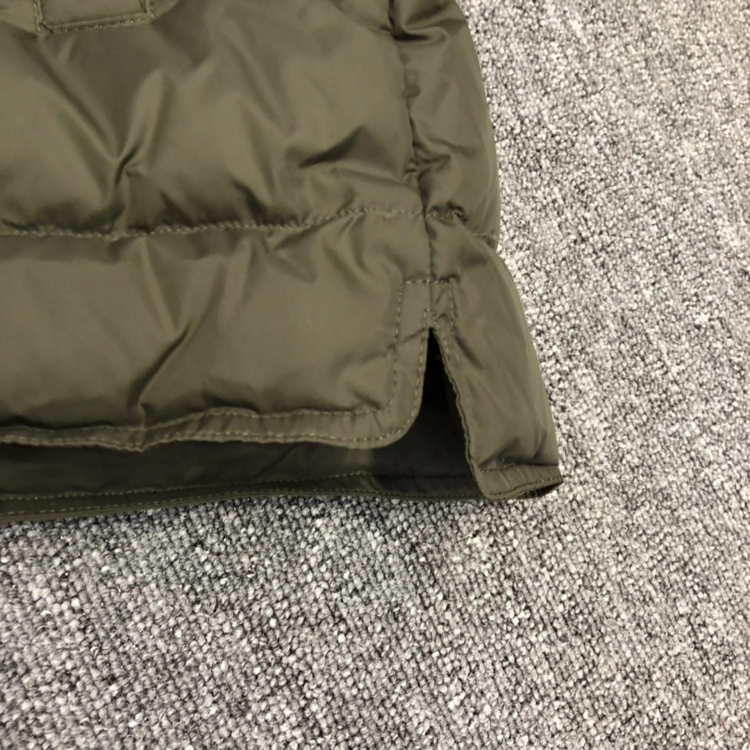 Moncler Down Jackets HighQuality 146302