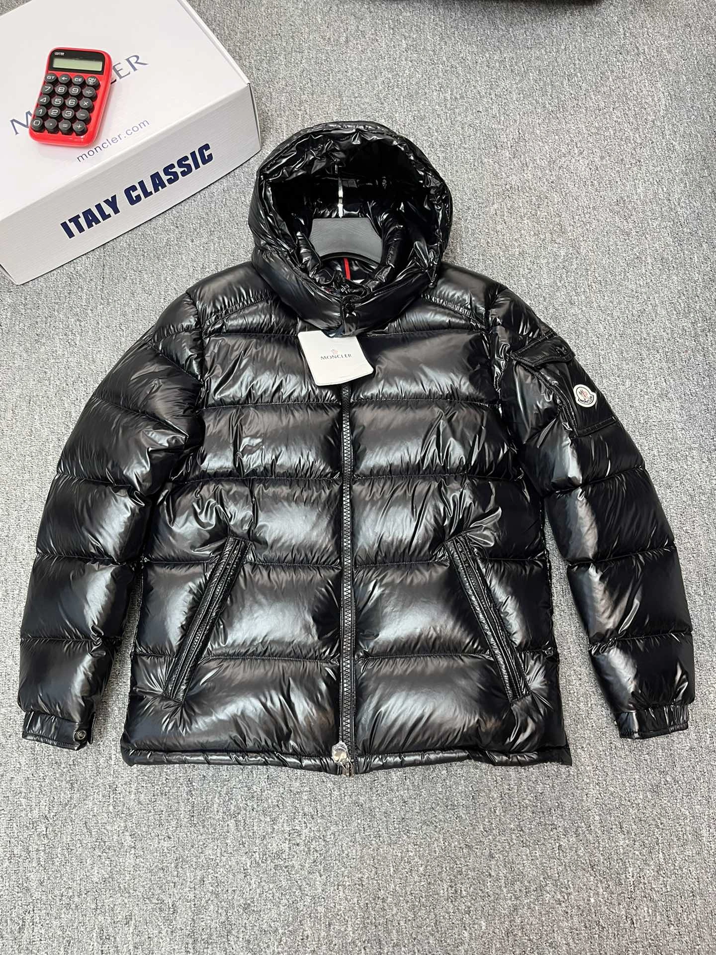 Breathable Moncler Down Jackets 146287