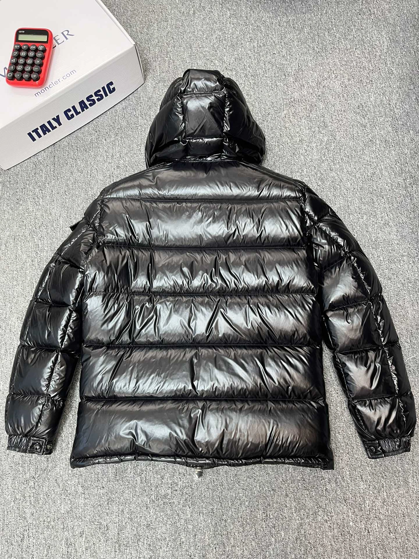 Breathable Moncler Down Jackets 146287