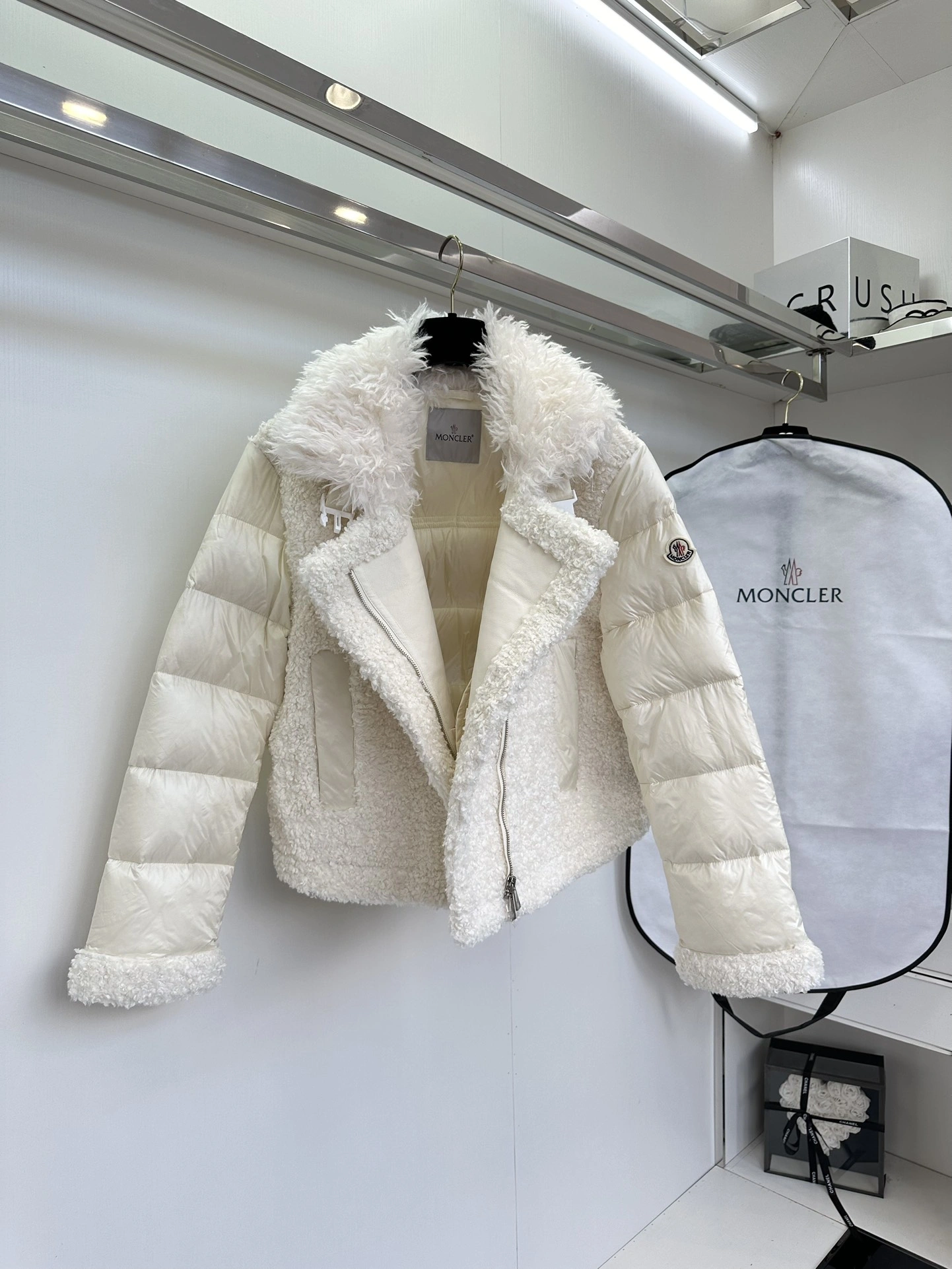 SportInspired Moncler Down Jackets 146288