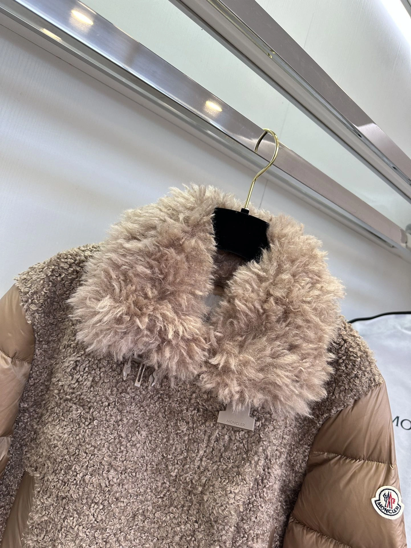 Compact Moncler Down Jackets 146292