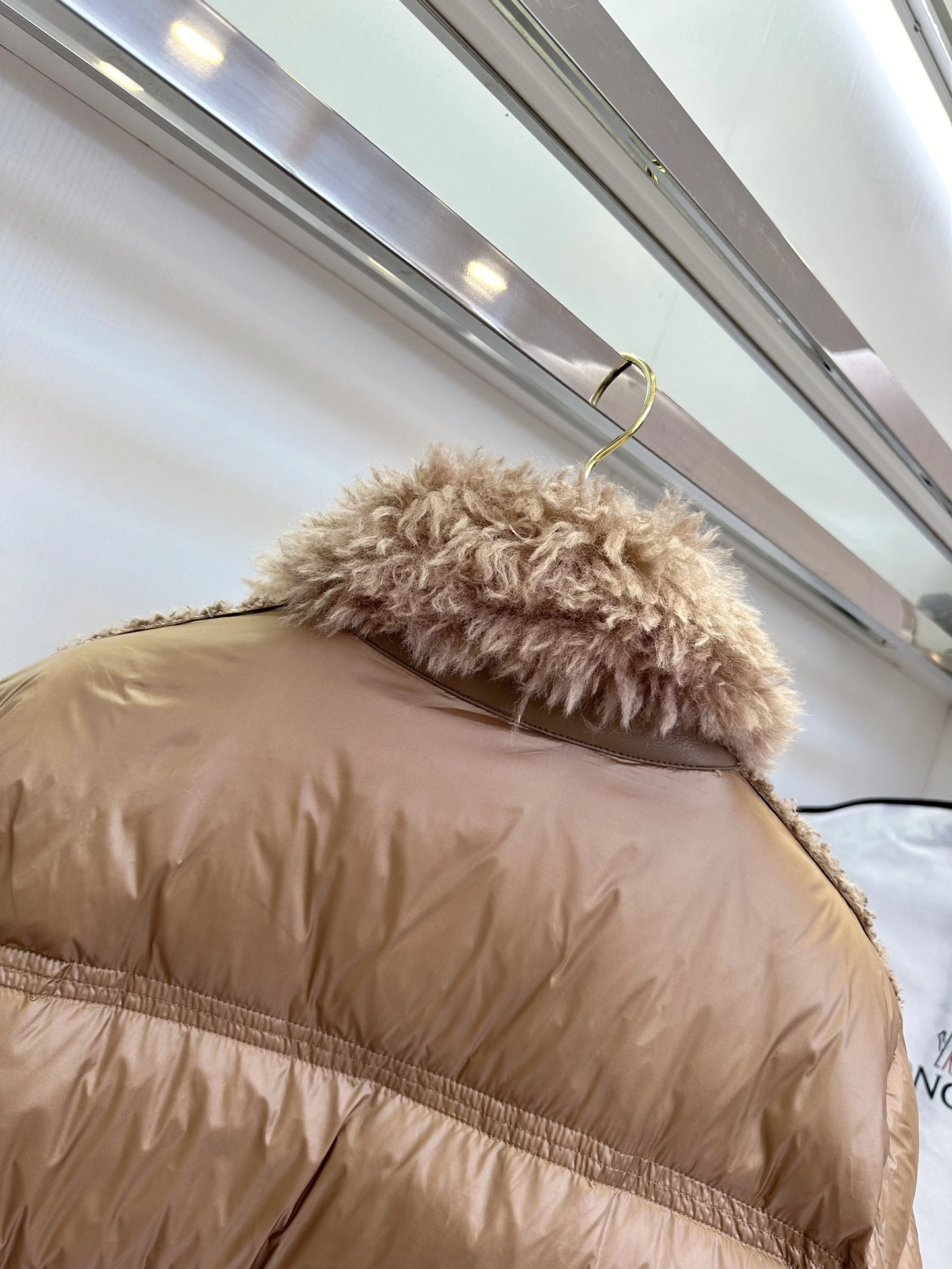 Compact Moncler Down Jackets 146292