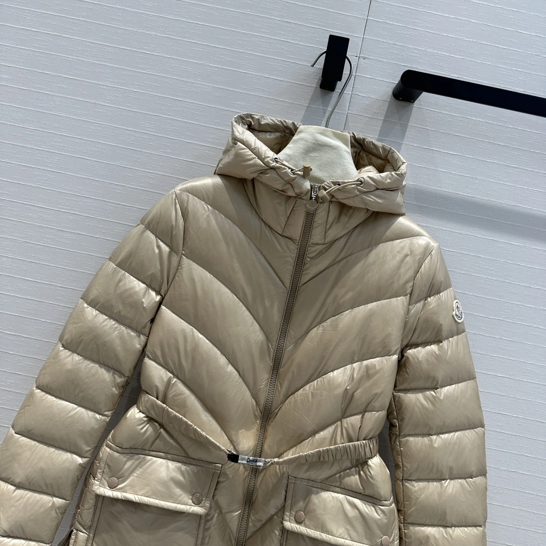 Moncler Down Jackets Modern 146278