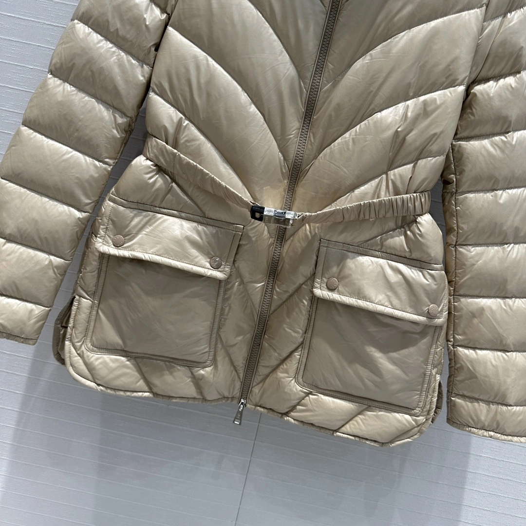 Moncler Down Jackets Modern 146278
