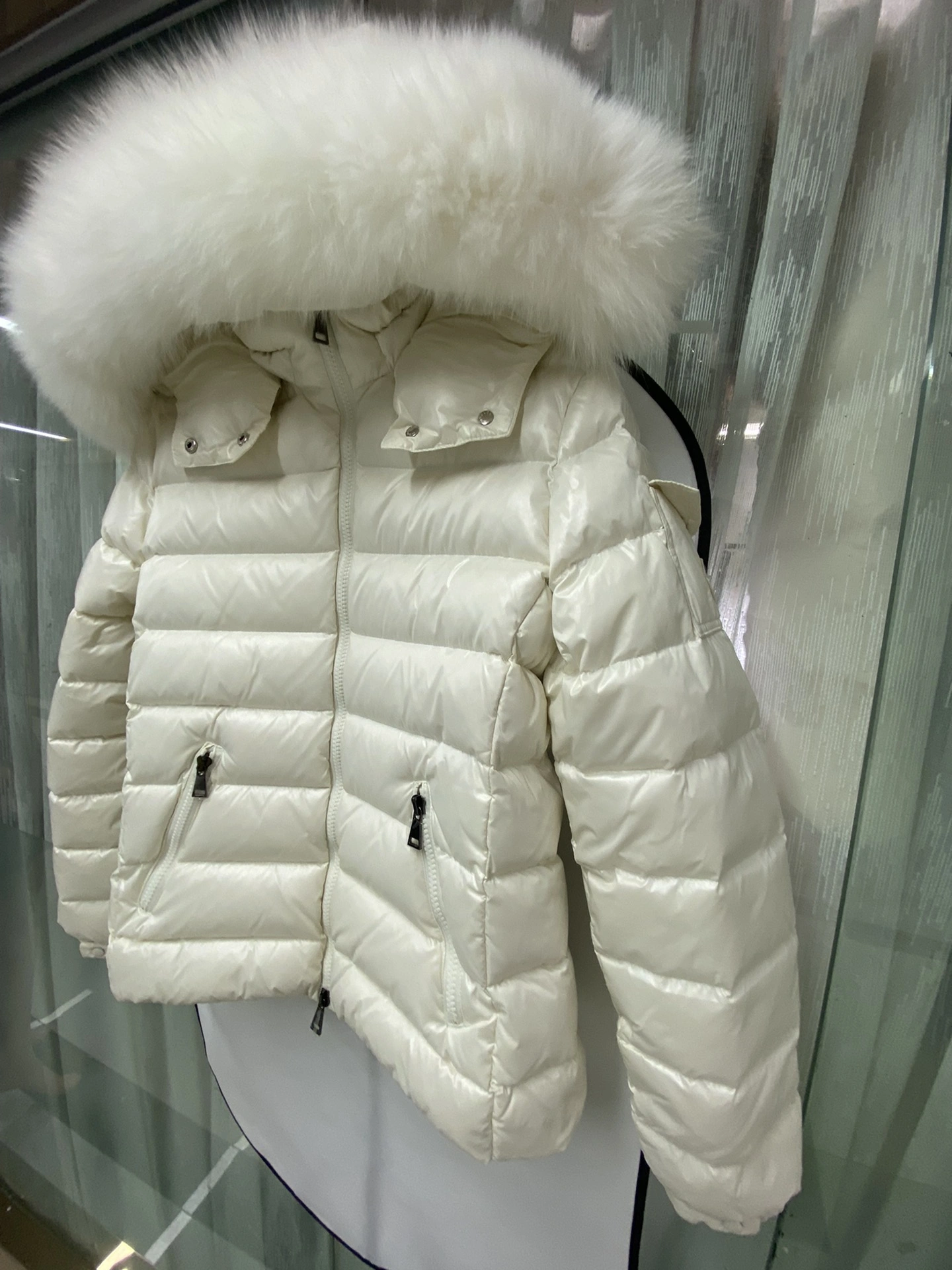 SoftTouch Moncler Down Jackets 146276