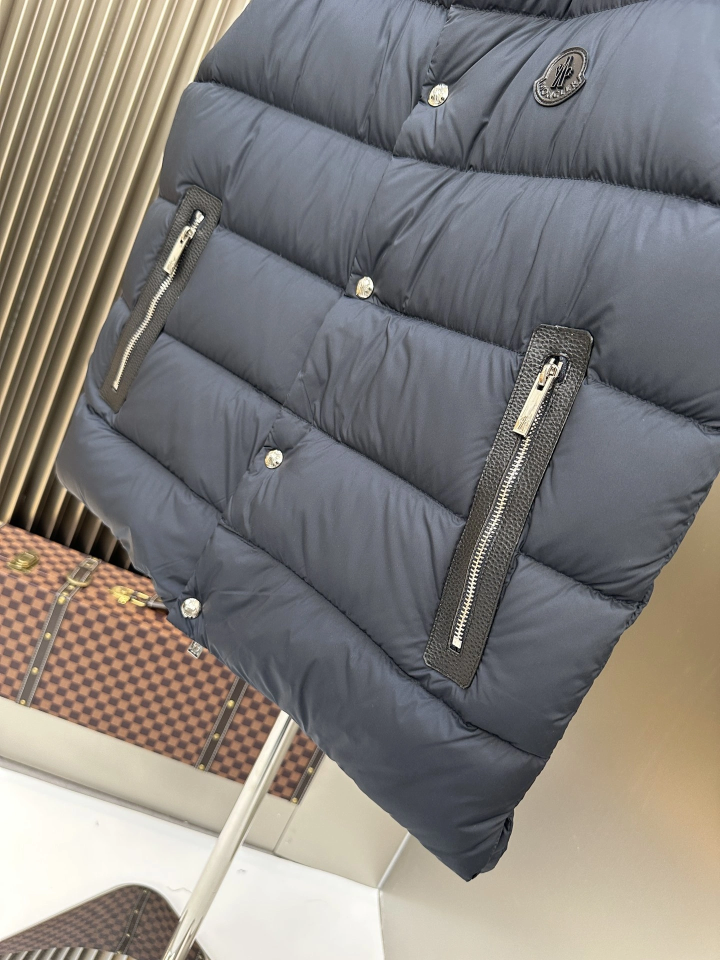 ComfortFit Moncler Down Jackets 146282