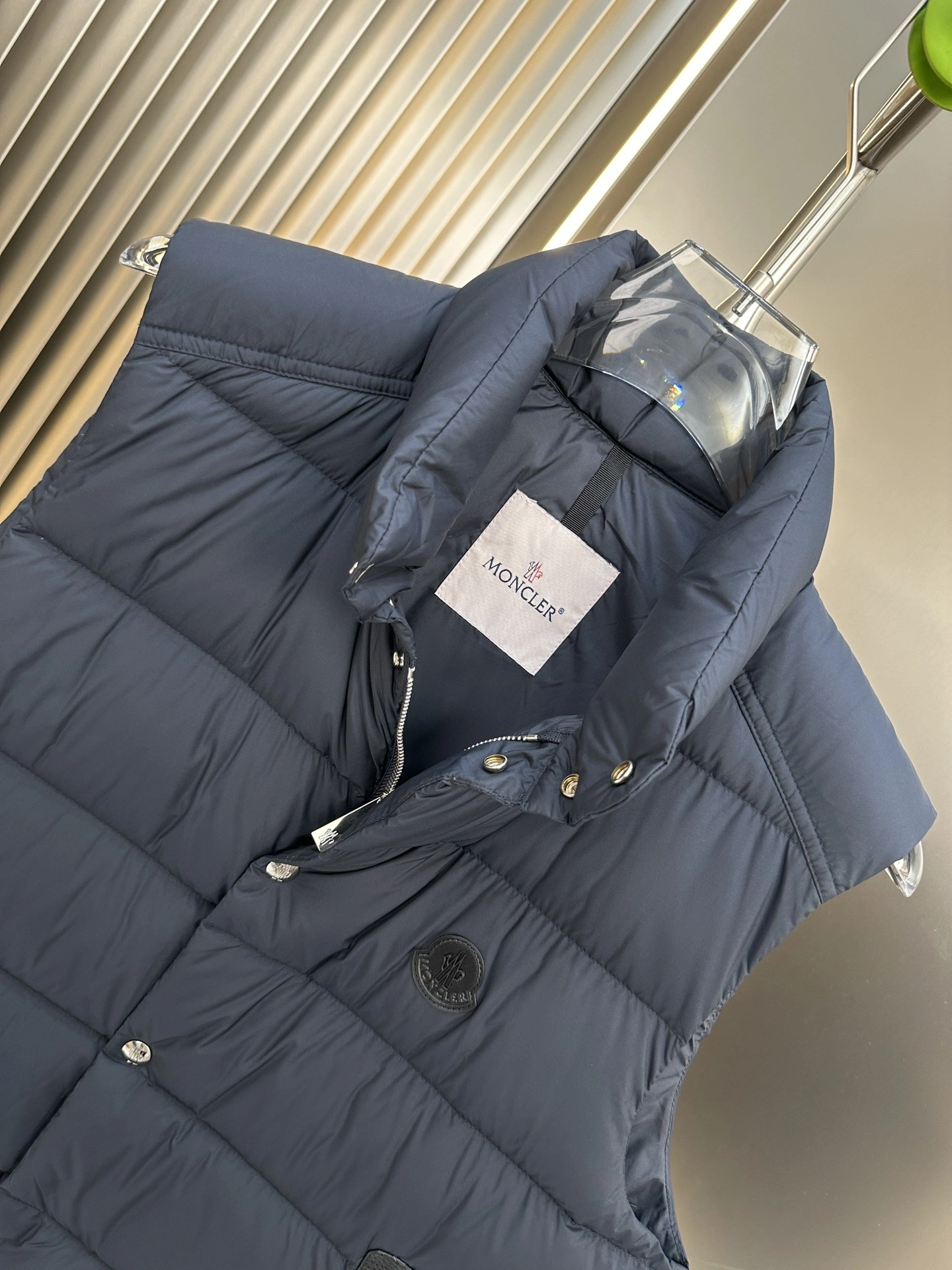 ComfortFit Moncler Down Jackets 146282
