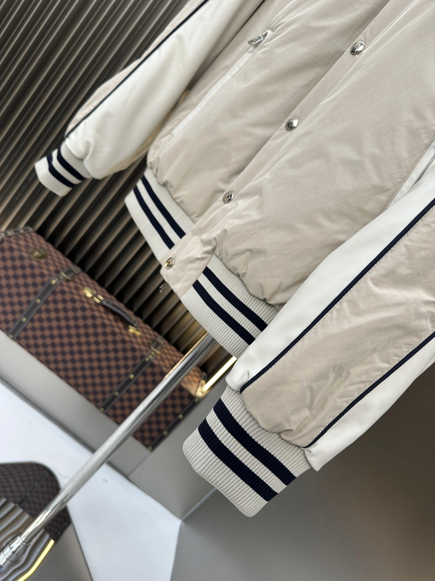 Moncler Down Jackets Seasonal 146273