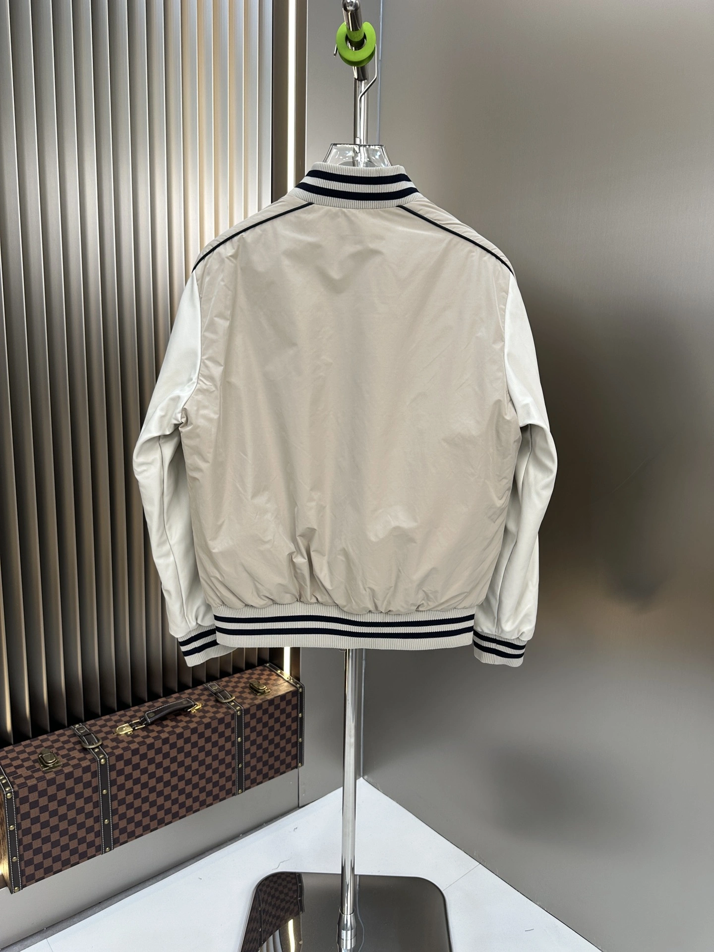 Moncler Down Jackets Seasonal 146273
