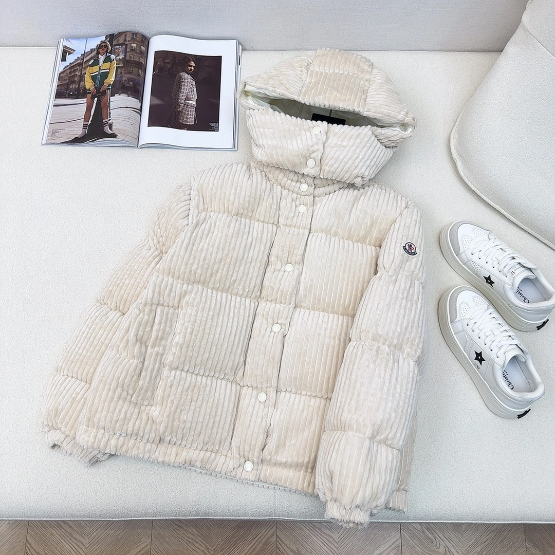 EasyMatch Moncler Down Jackets 146271