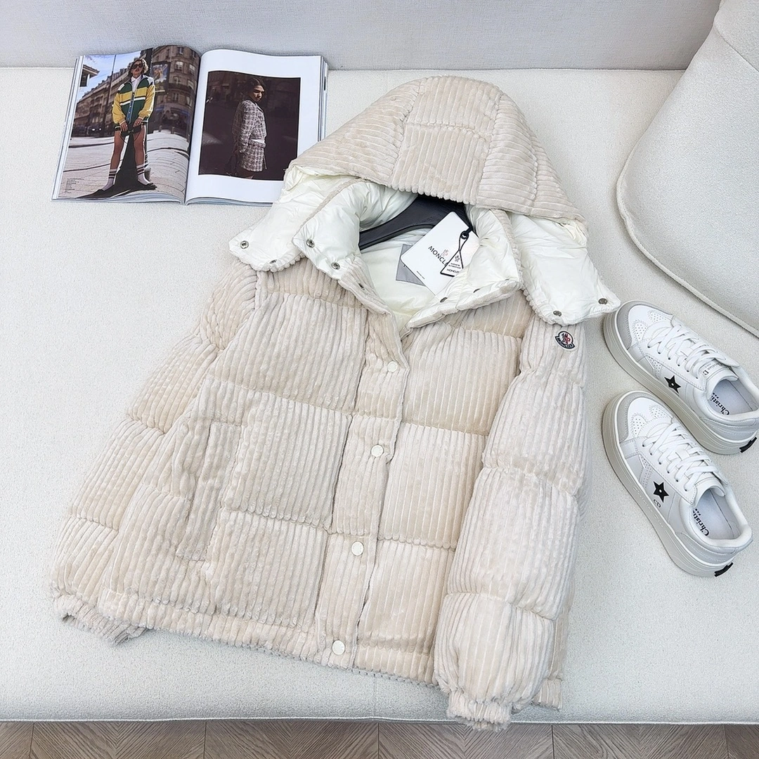 EasyMatch Moncler Down Jackets 146271