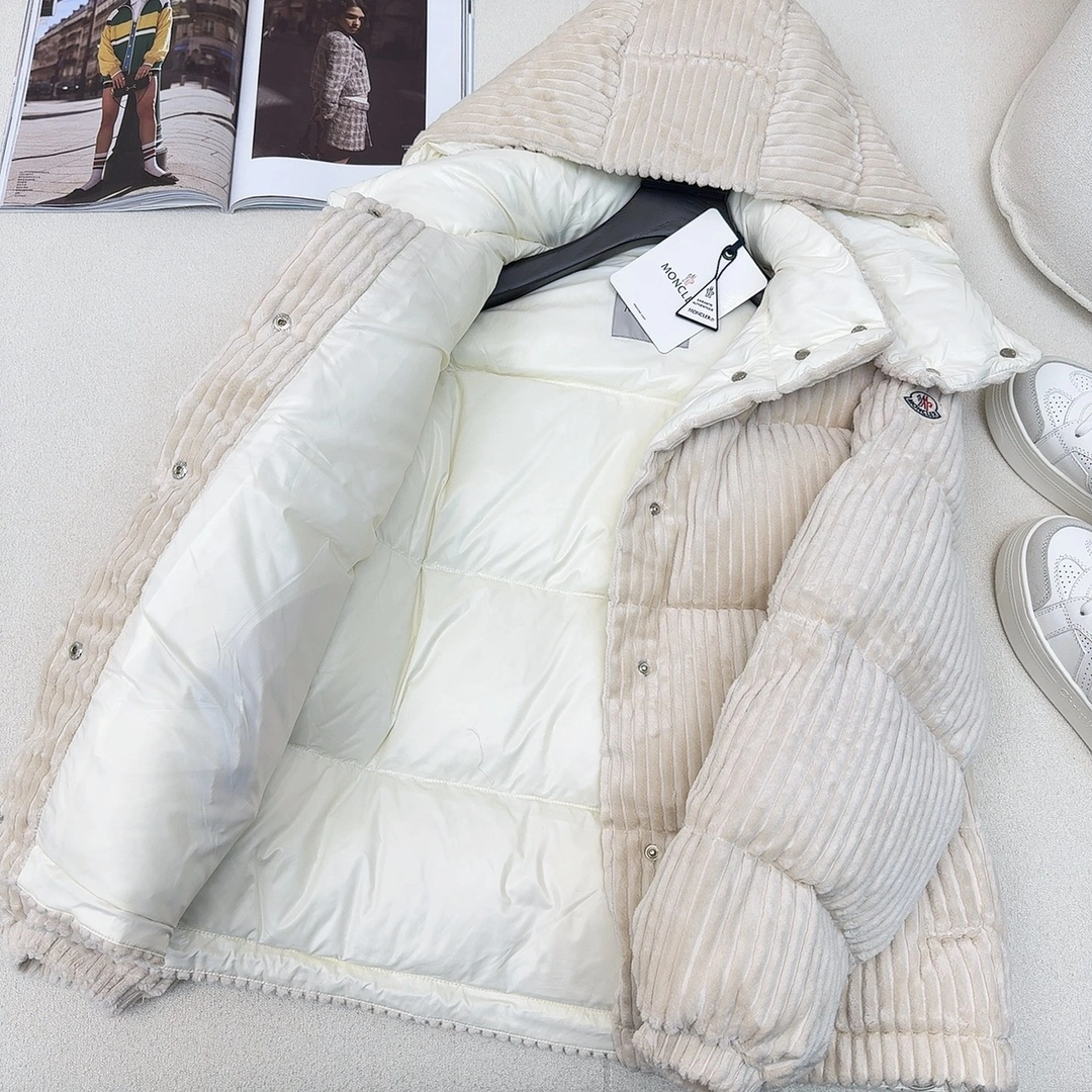 EasyMatch Moncler Down Jackets 146271