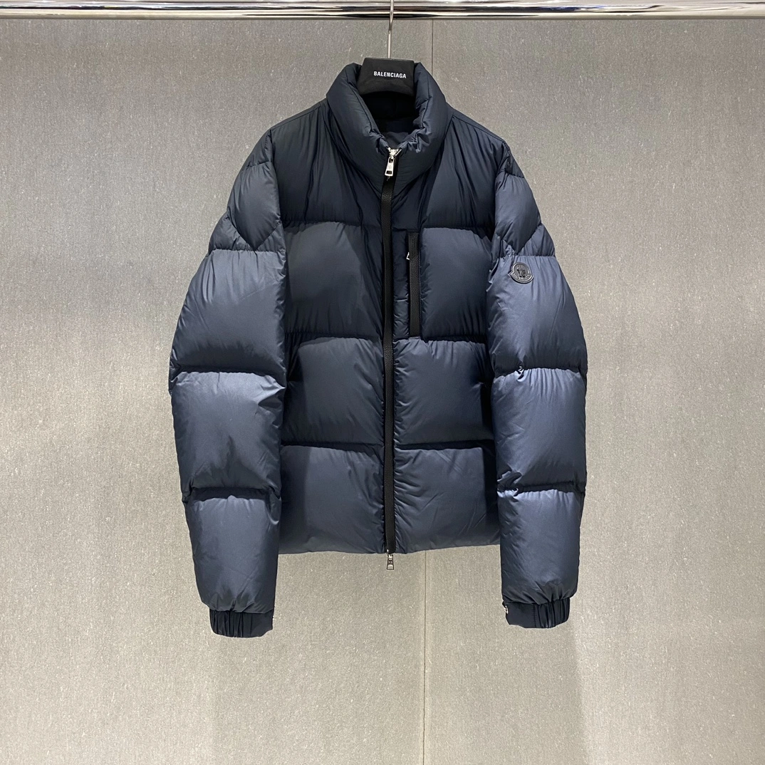 Moncler Down Jackets TechFriendly 146267