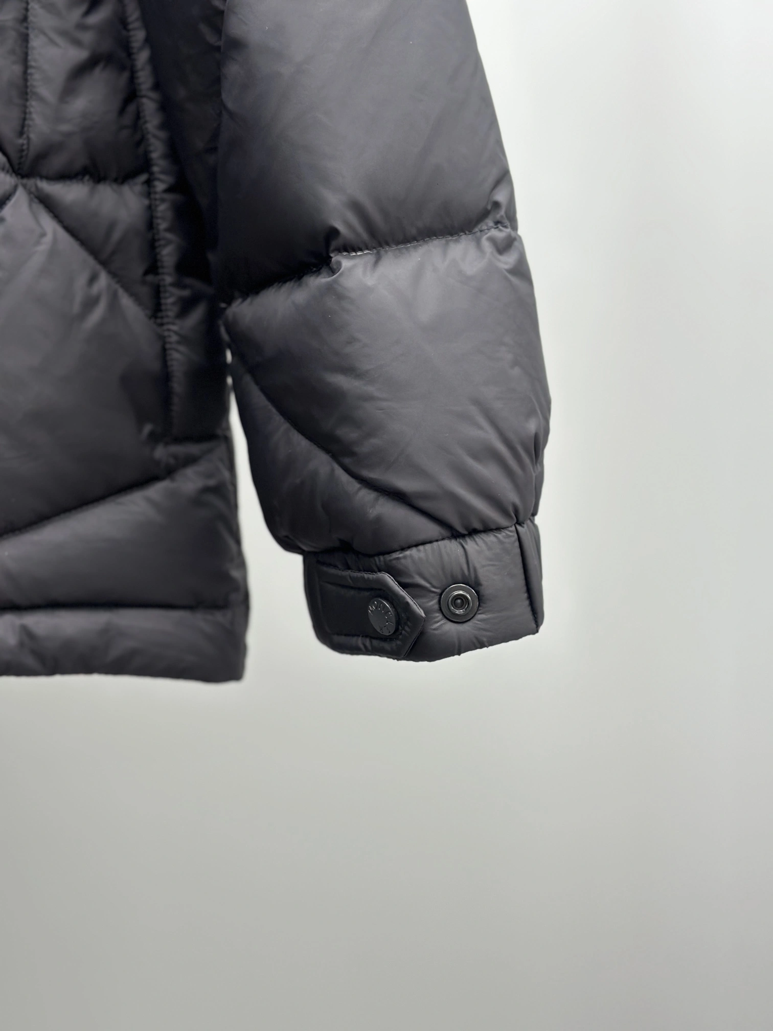 Trendy Moncler Down Jackets 146264