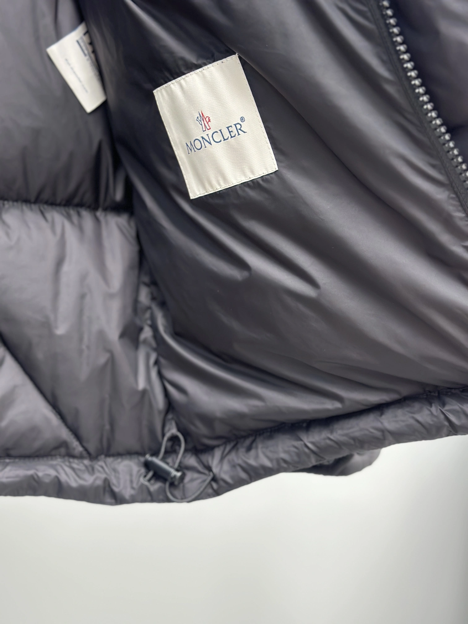 Trendy Moncler Down Jackets 146264
