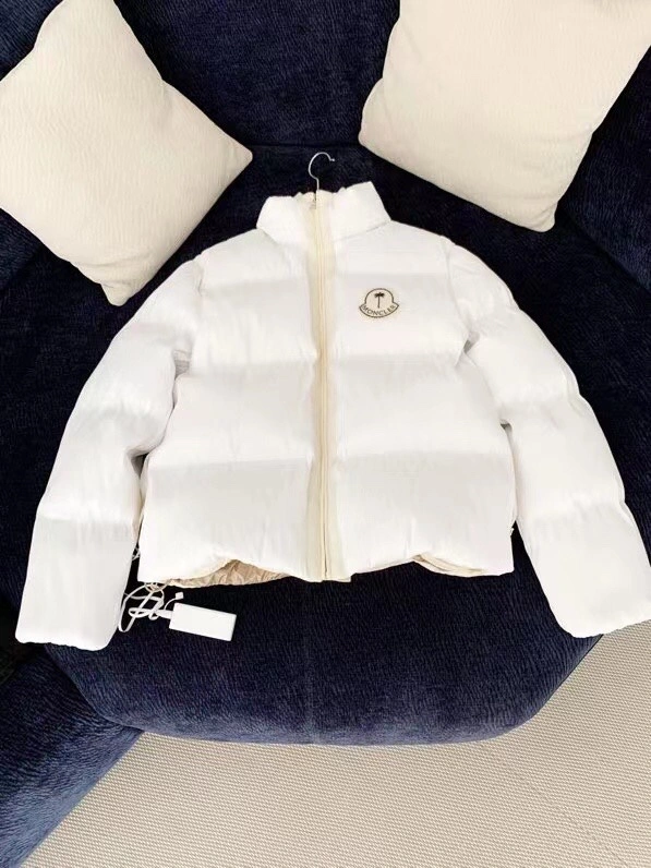 Elegant Moncler Down Jackets 146257