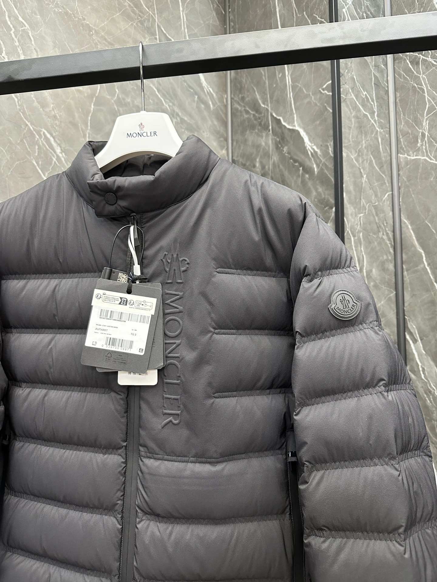 Moncler Down Jackets Efficient 146259