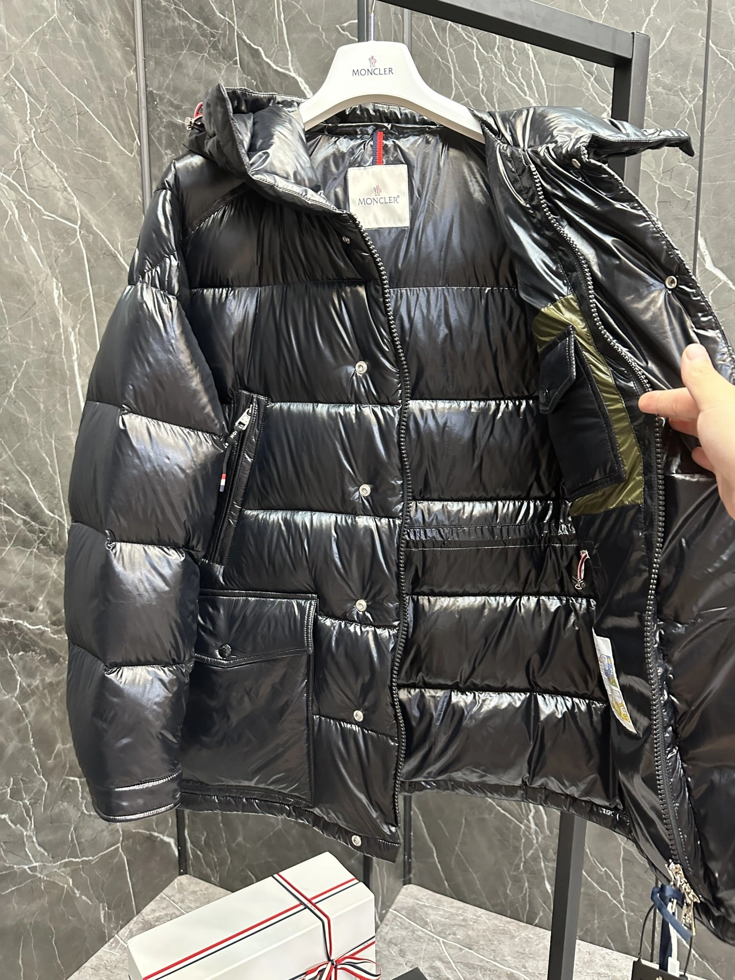 Soft Moncler Down Jackets 146253