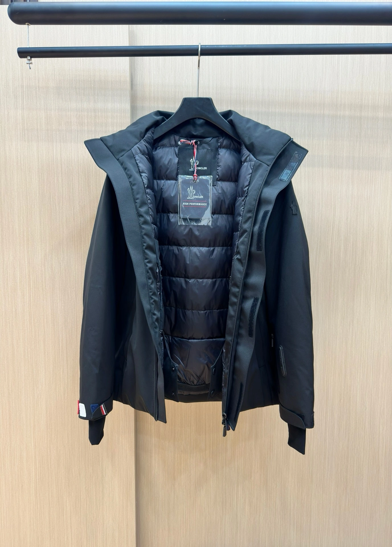 Lightweight Moncler Down Jackets 146256