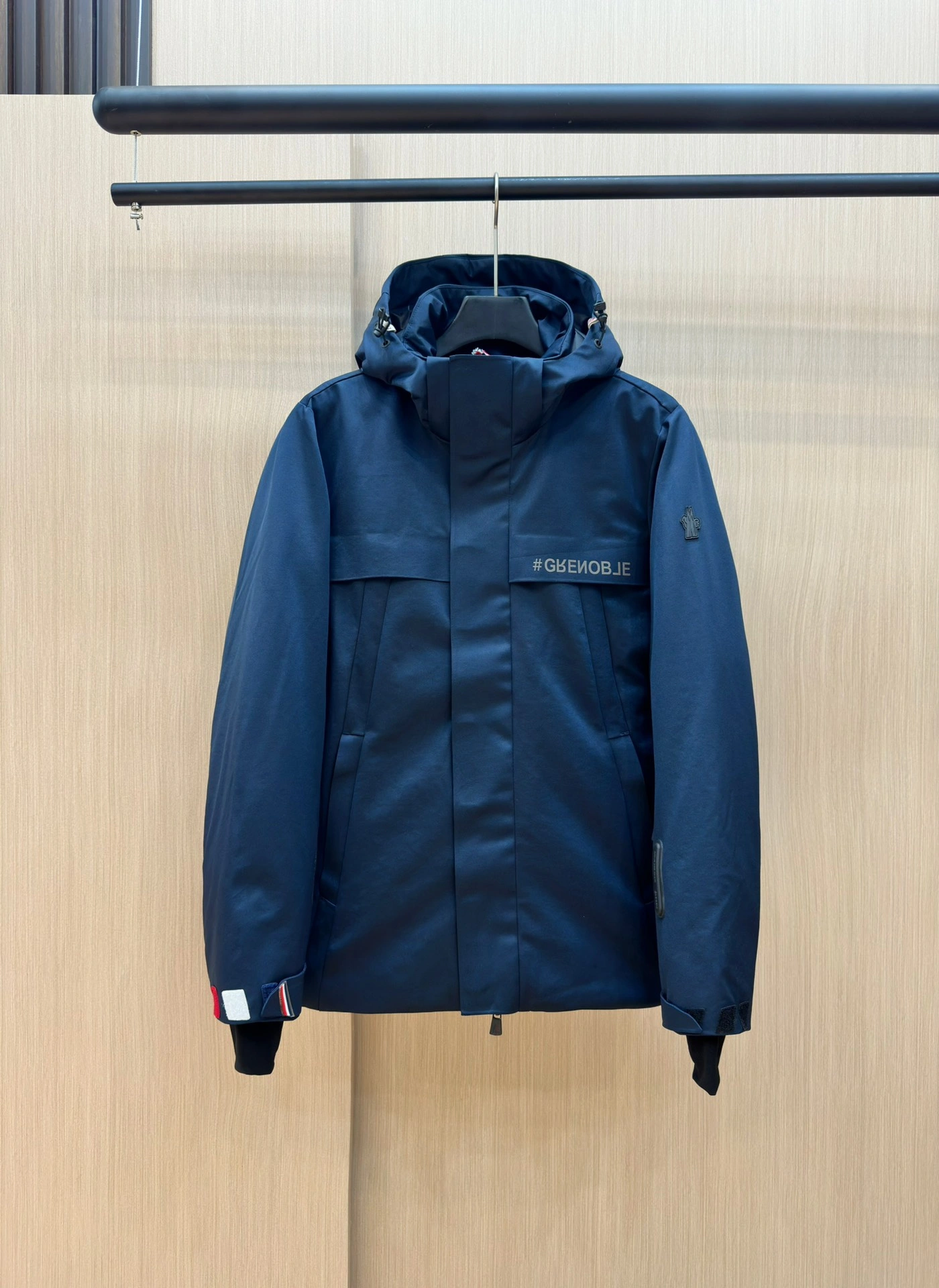 Effortless Moncler Down Jackets 146254