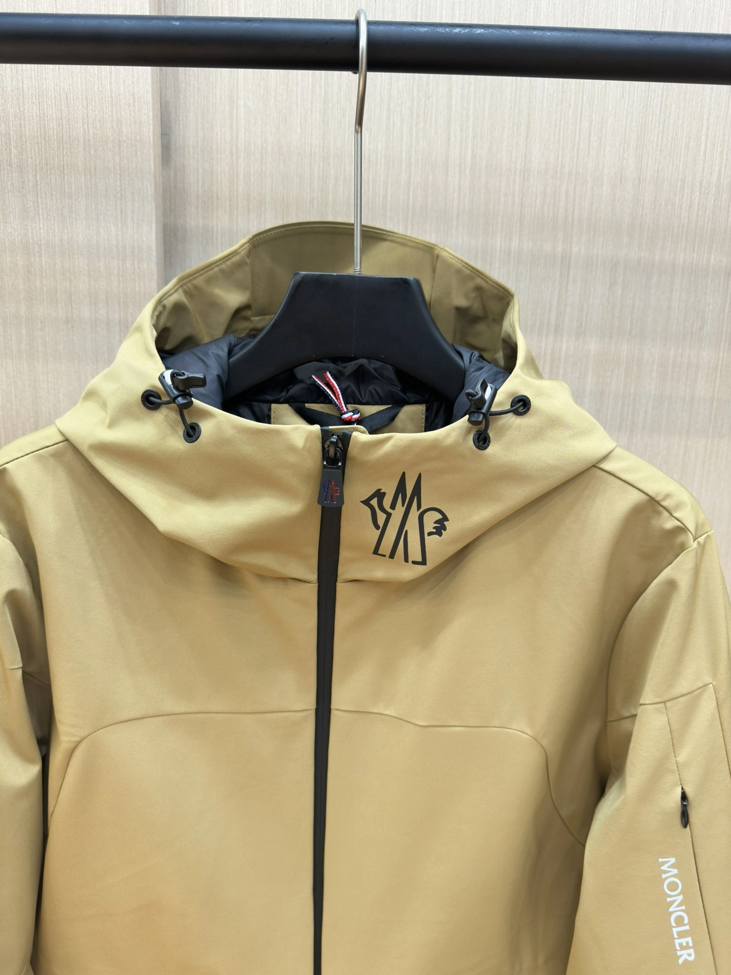AllSeason Moncler Down Jackets 146260