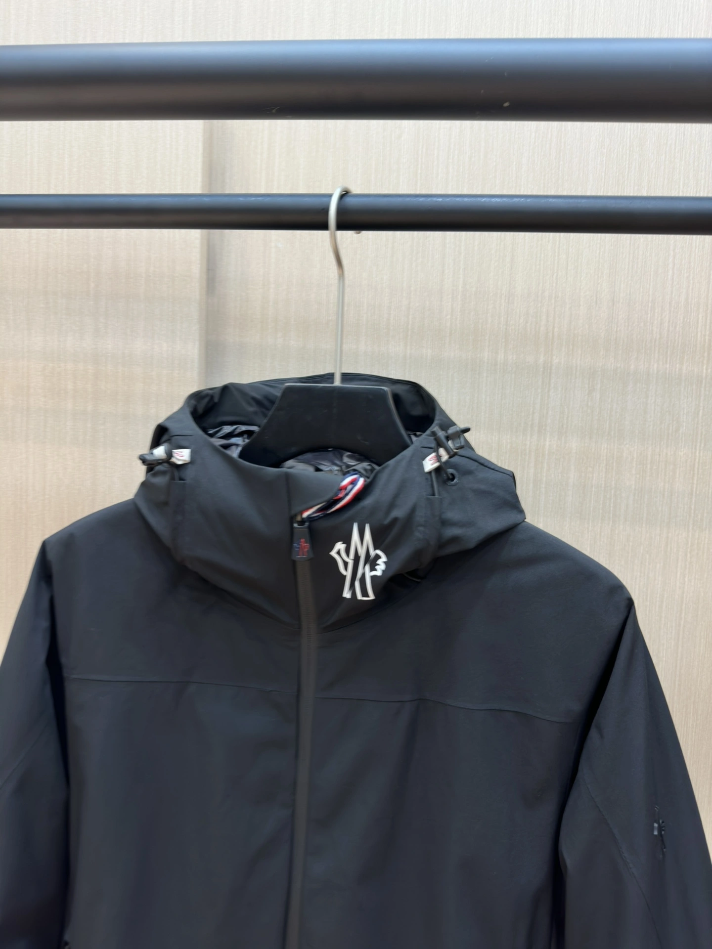 Moncler Down Jackets Elegant 146248