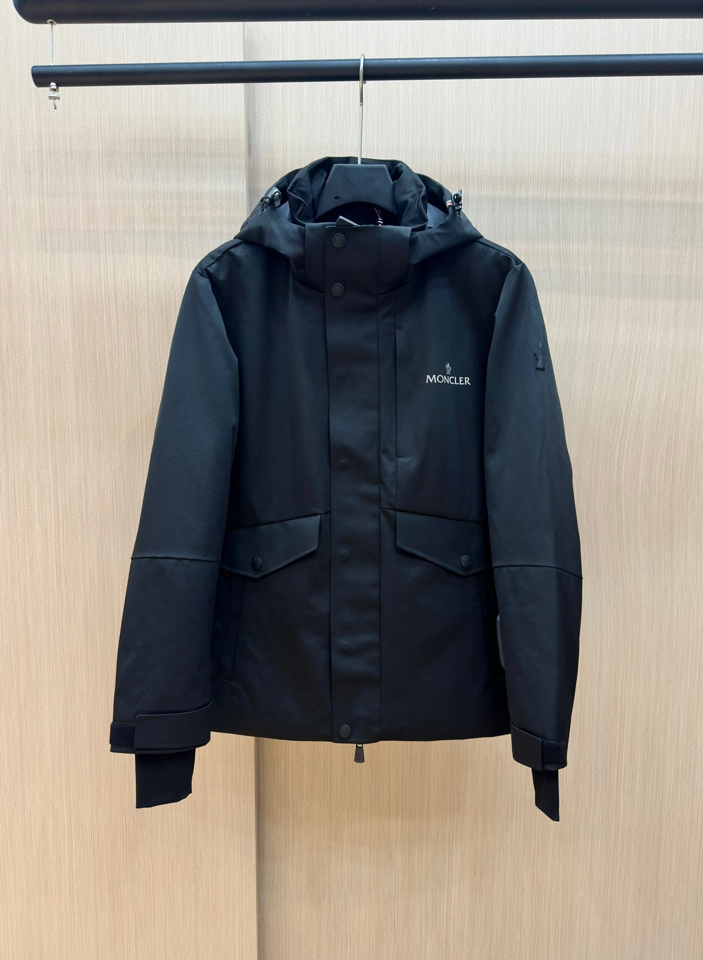 Sustainable Moncler Down Jackets 146246