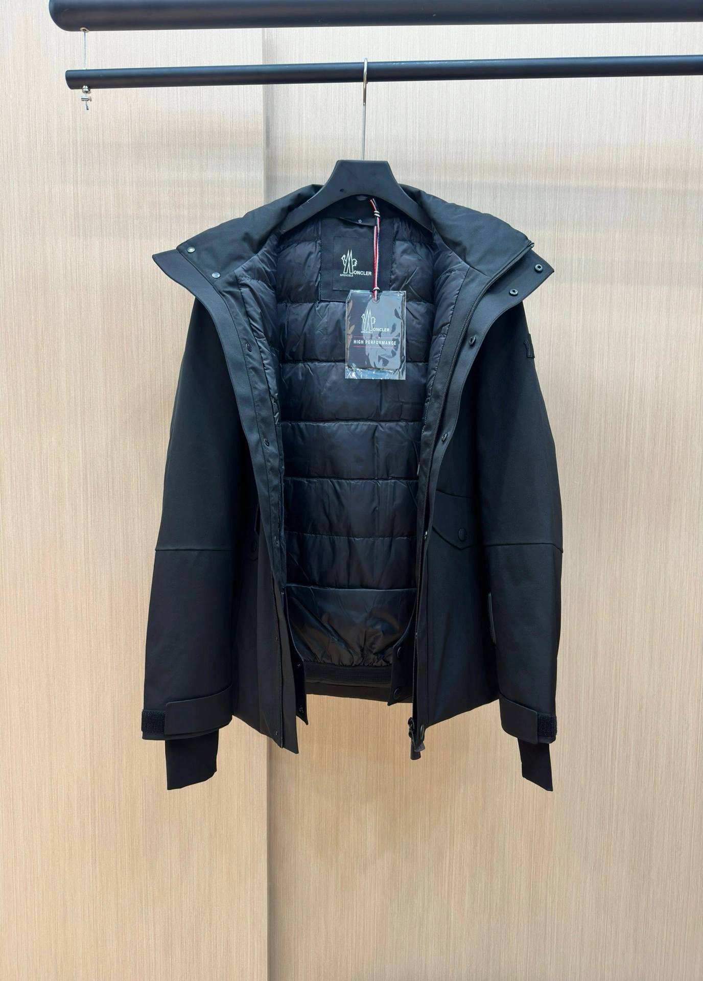 Sustainable Moncler Down Jackets 146246