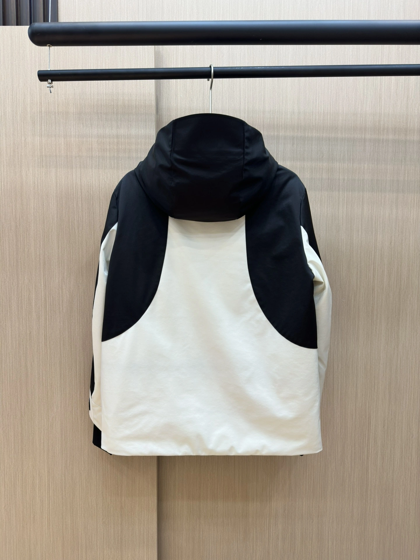 Moncler Down Jackets Elegant 146239