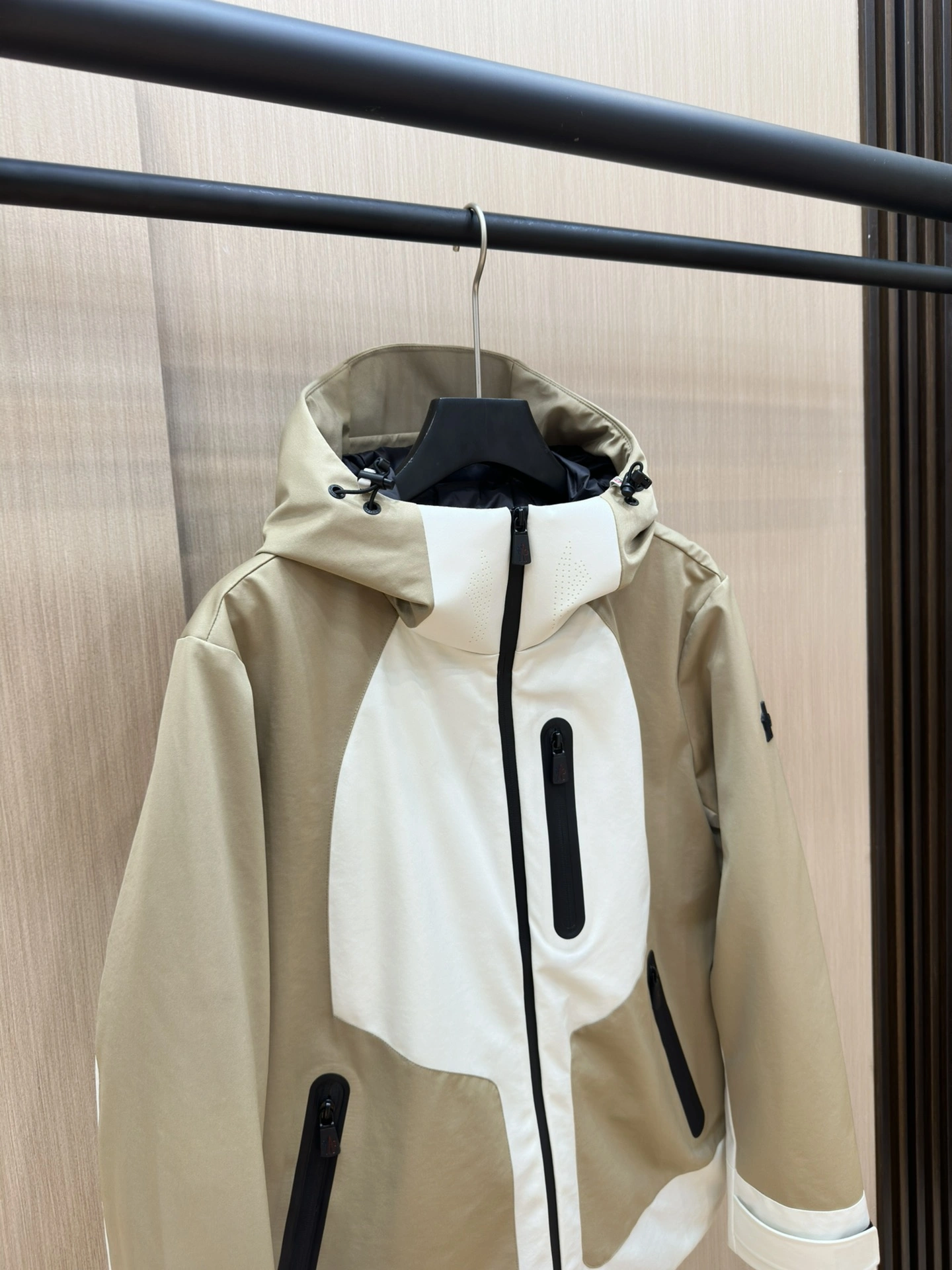 Moncler Down Jackets SunProtective 146251