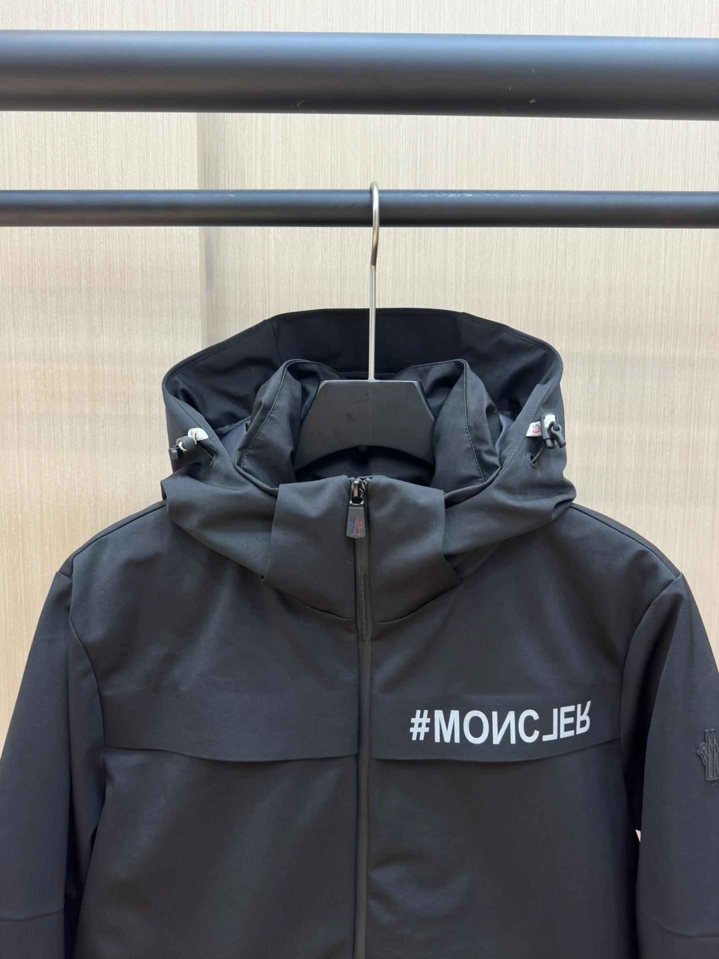 Moncler Down Jackets Breathable 146252