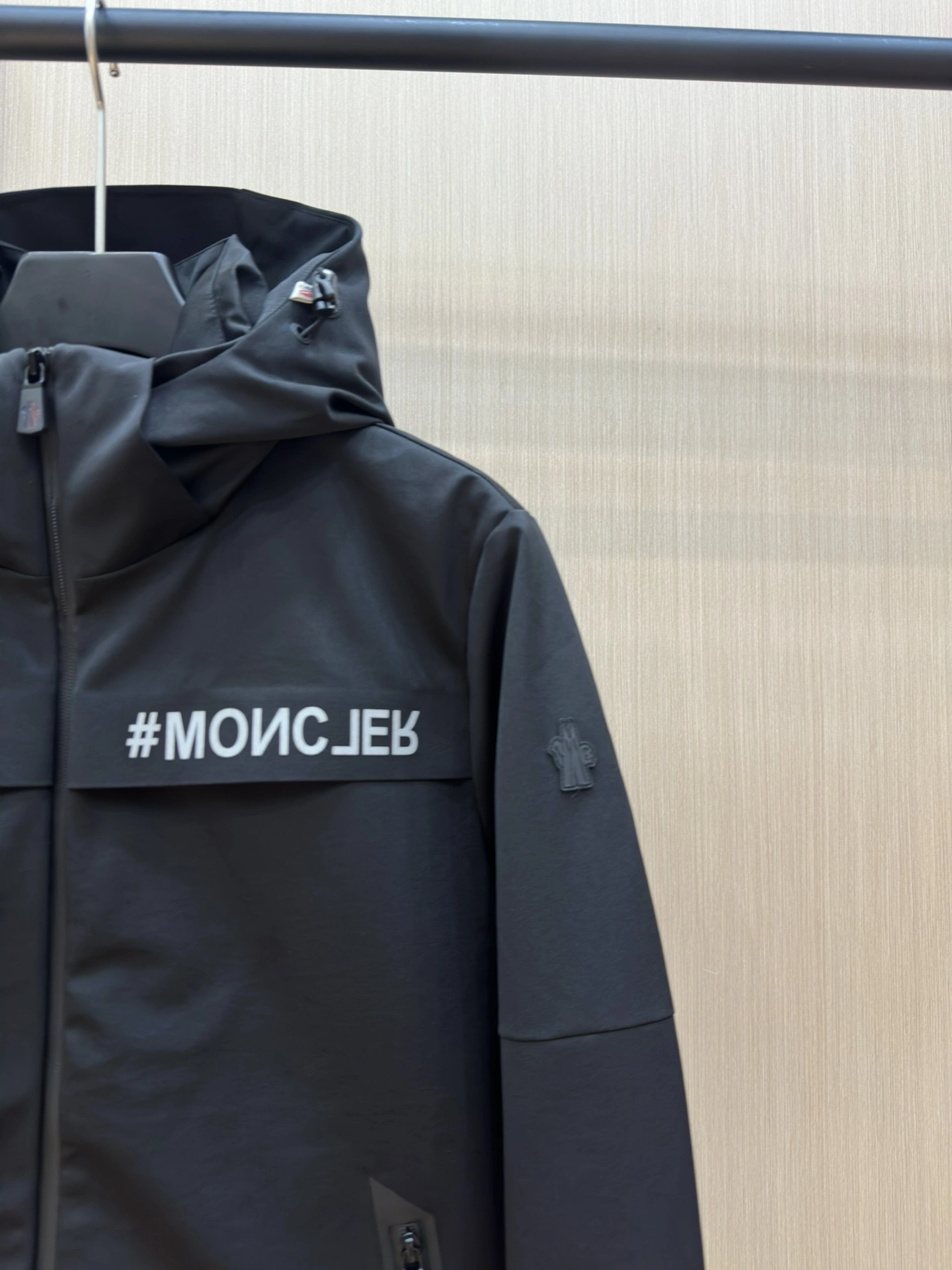 Moncler Down Jackets Breathable 146252