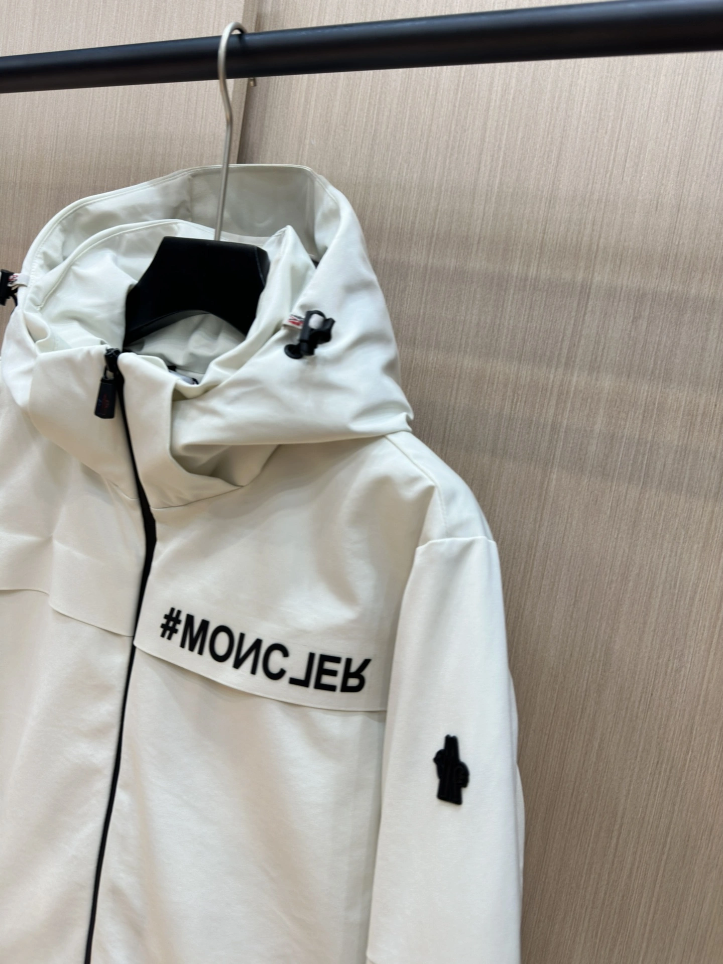 Moncler Down Jackets Functional 146261