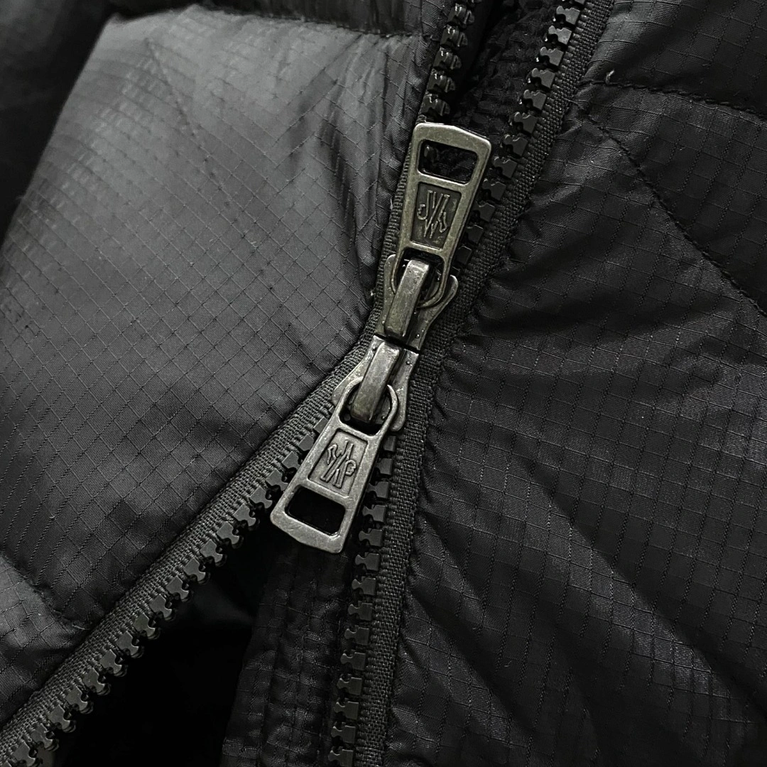 Moncler Down Jackets SoftTouch 146234