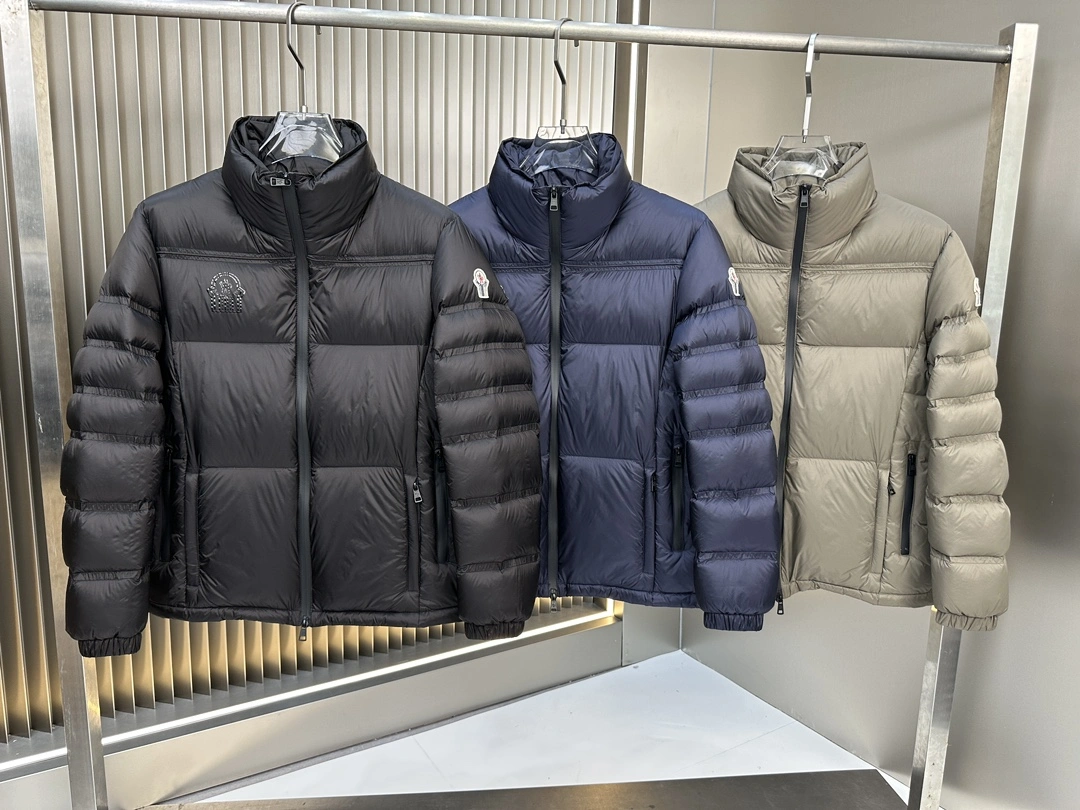 Durable Moncler Down Jackets 146247