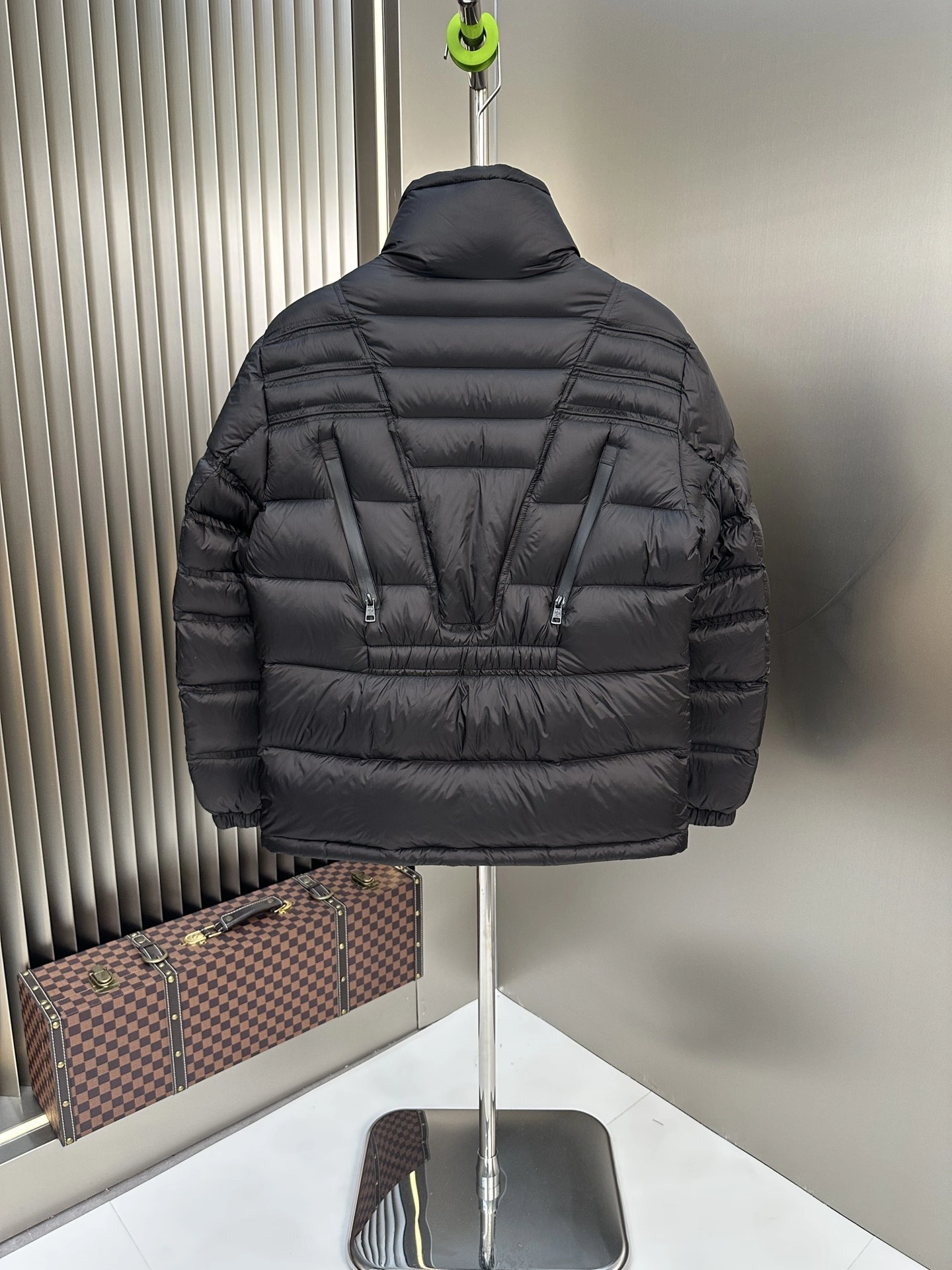 Durable Moncler Down Jackets 146247