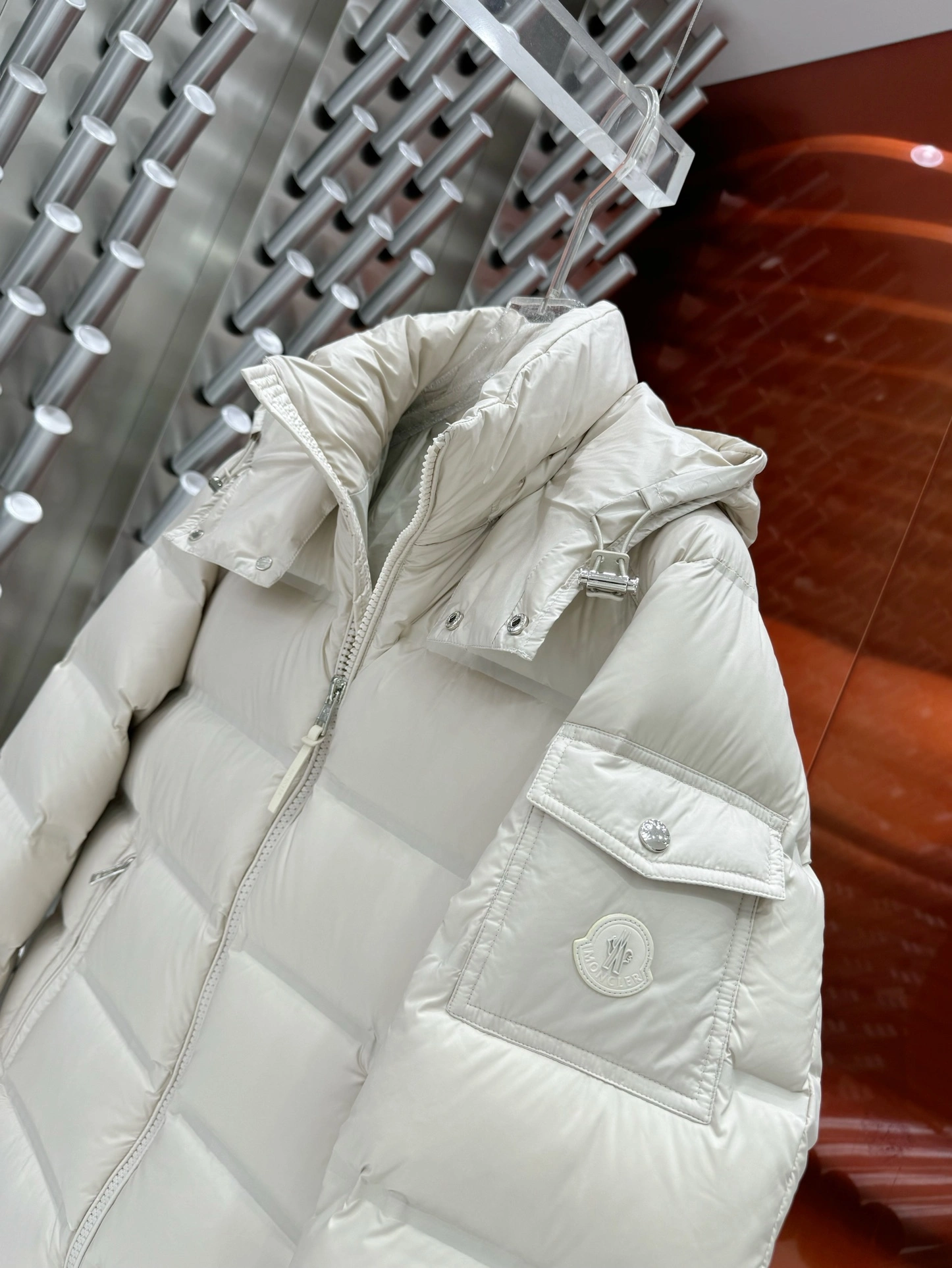 Moncler Down Jackets Minimalist 146237