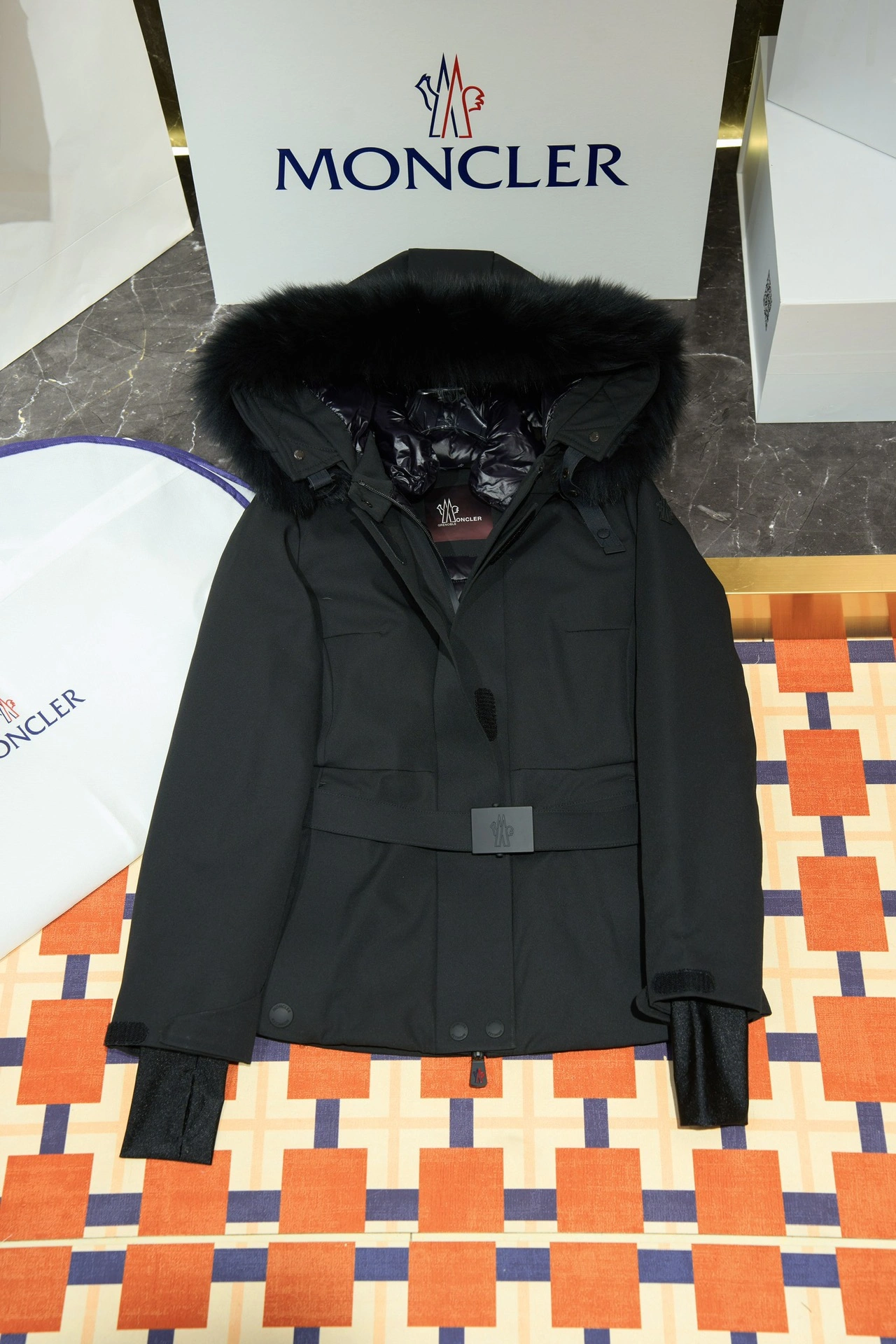 Thermal Moncler Down Jackets 146232