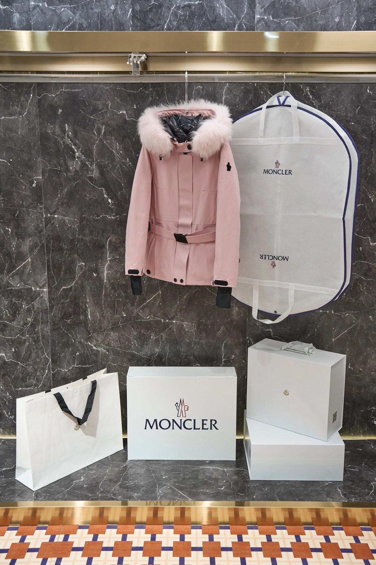 Durable Moncler Down Jackets 146233