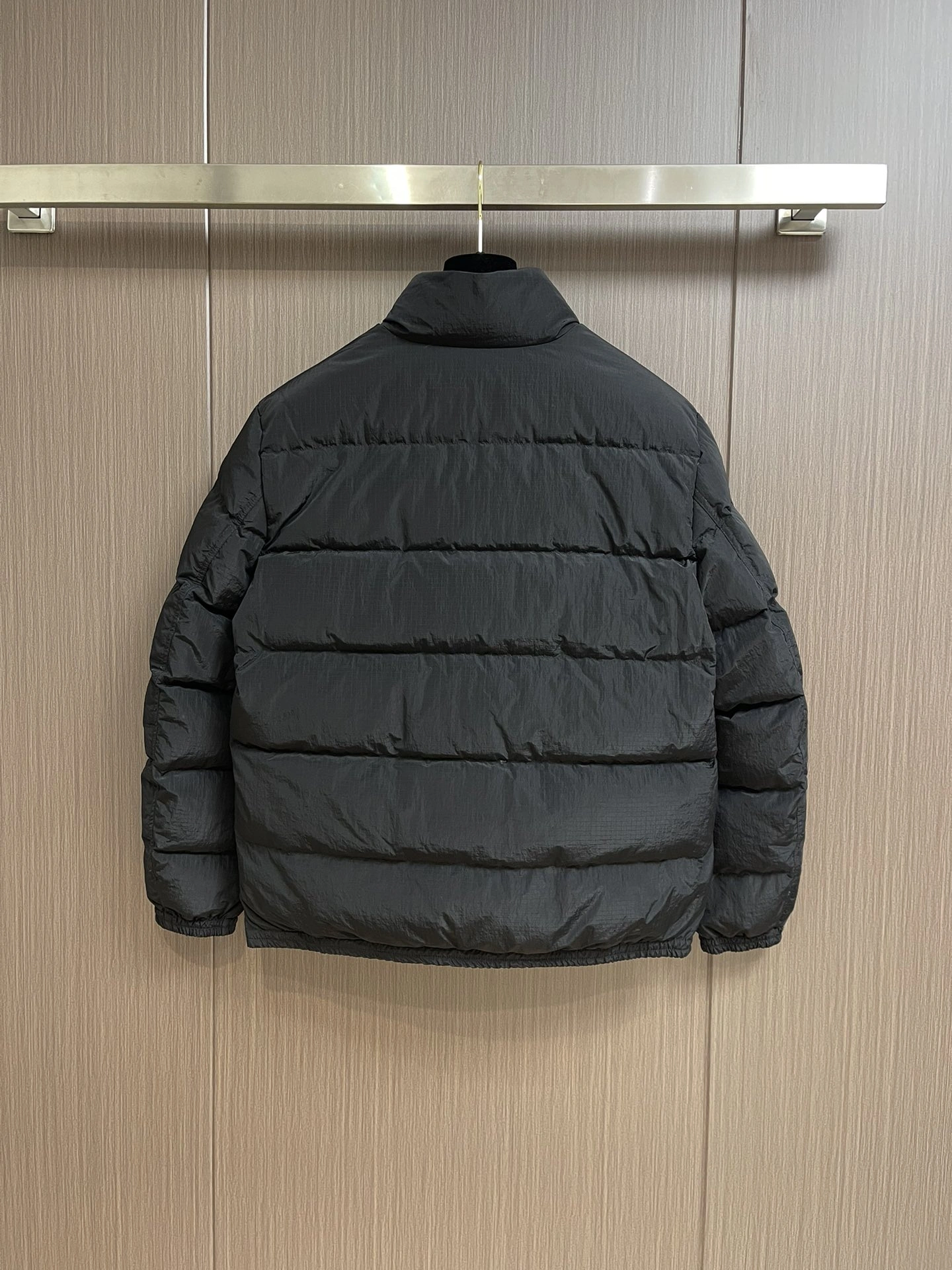 MultiPurpose Moncler Down Jackets 146230
