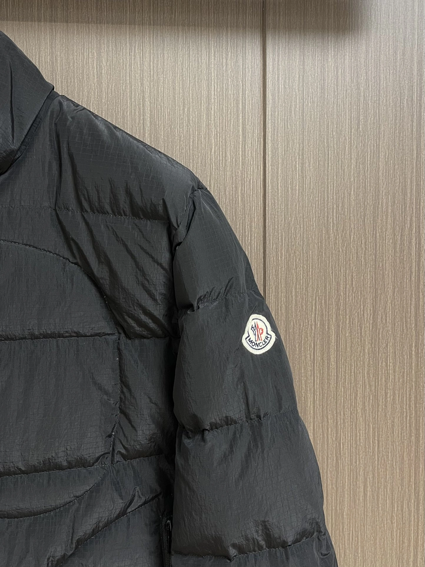 MultiPurpose Moncler Down Jackets 146230