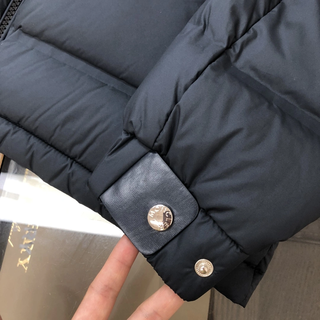 SmartChoice Moncler Down Jackets 146225