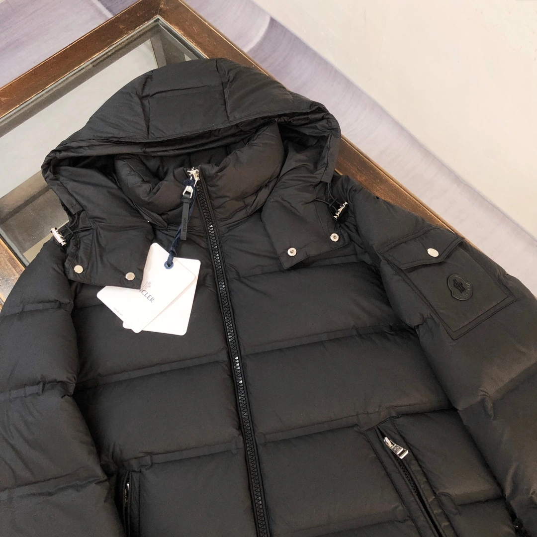 Moncler Down Jackets Stylish 146222