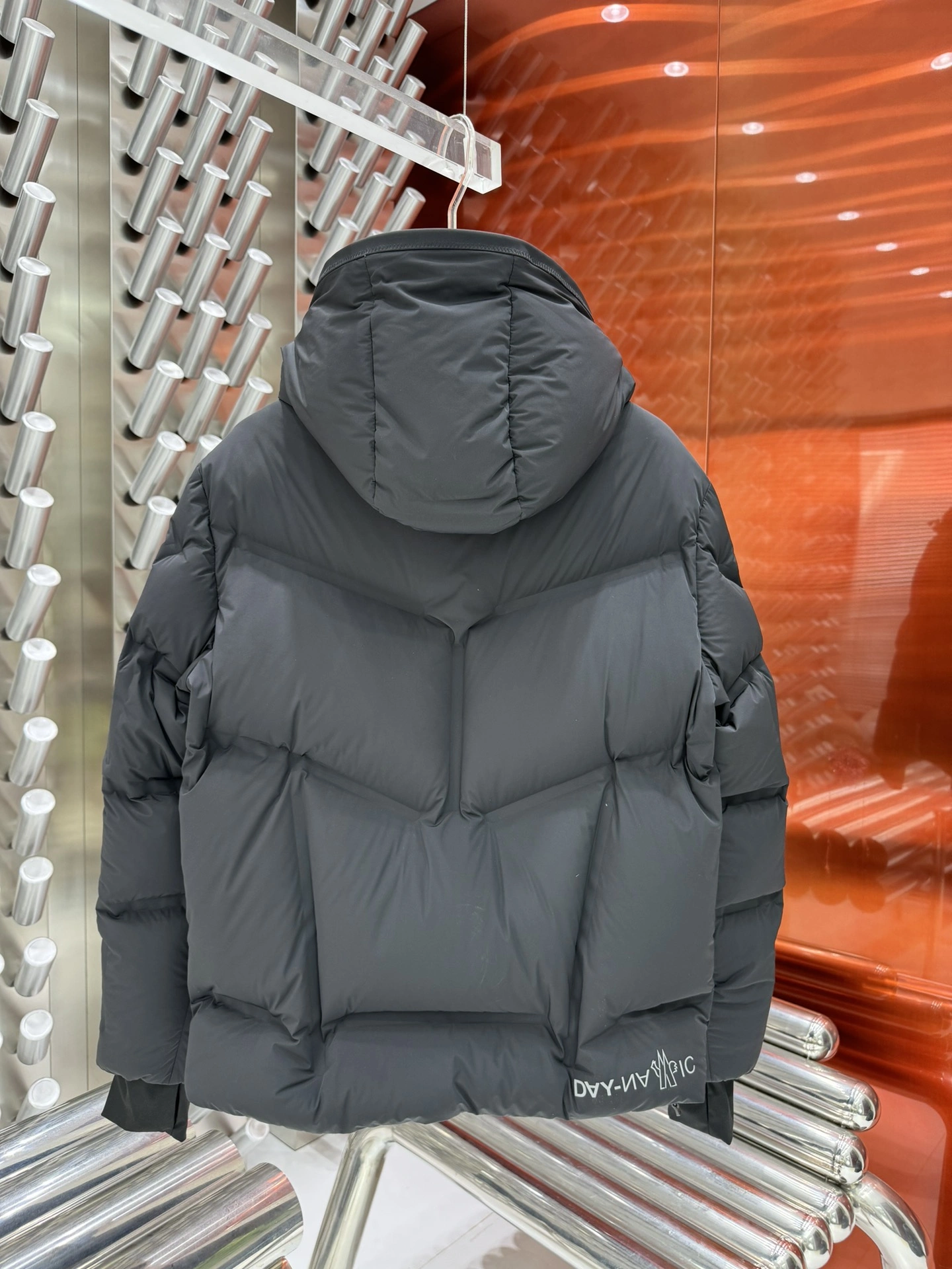 Elegant Moncler Down Jackets 146223