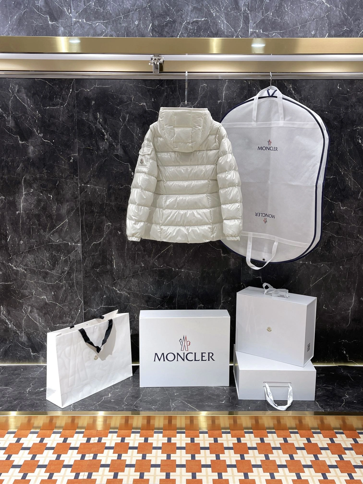 Moncler Down Jackets MoistureWicking 146215