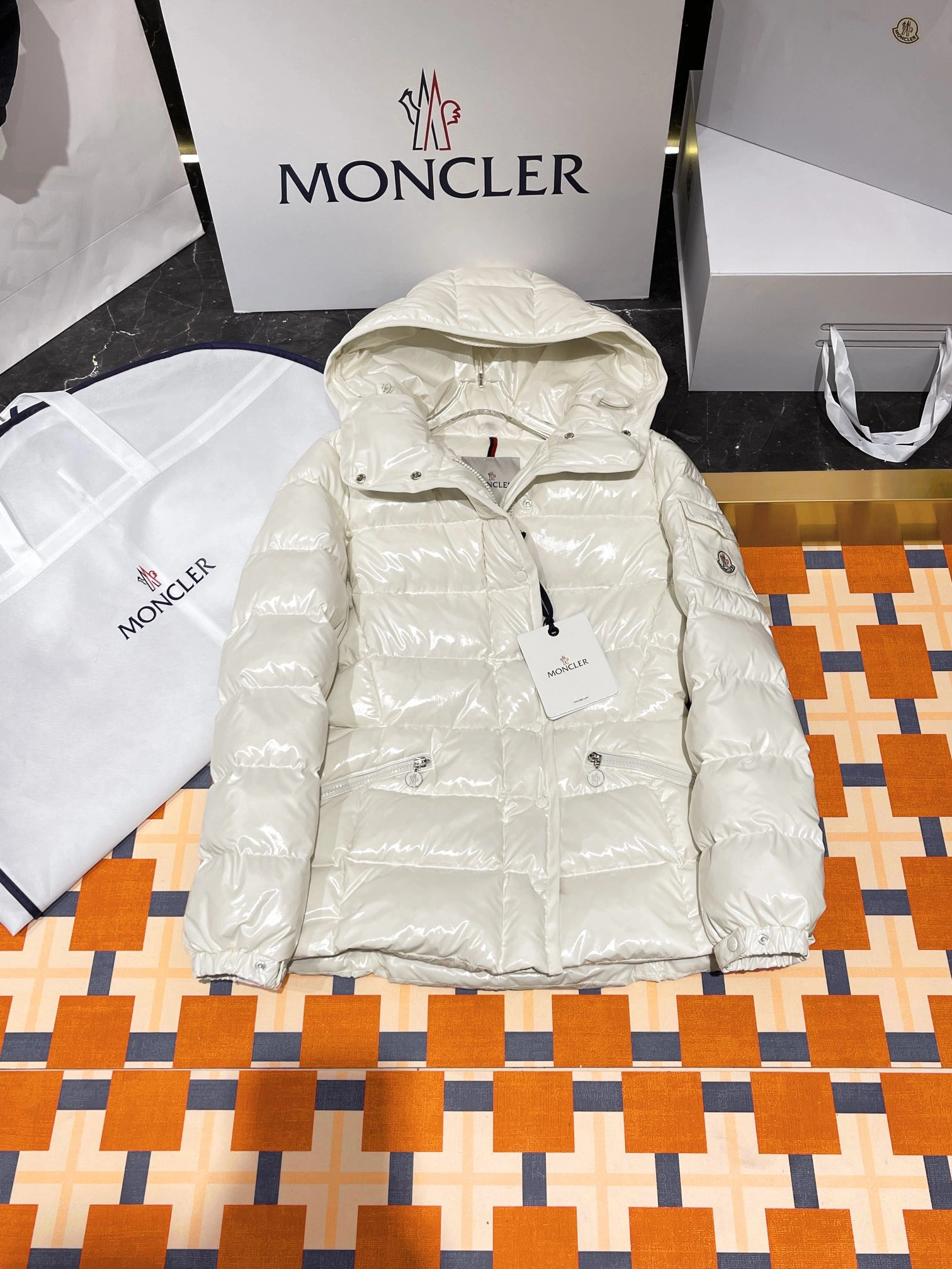 Moncler Down Jackets MoistureWicking 146215