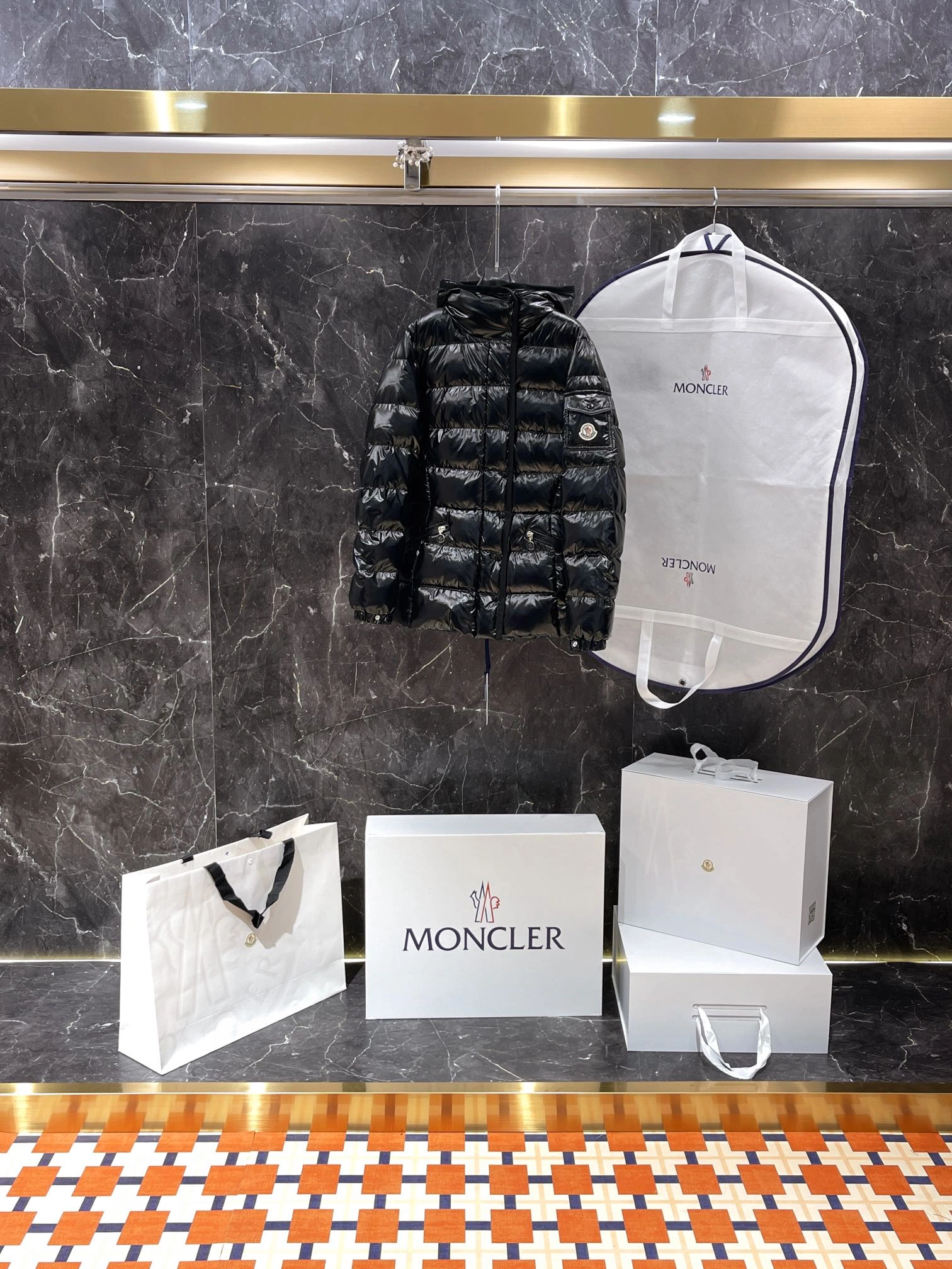 Moncler Down Jackets Lightweight 146210