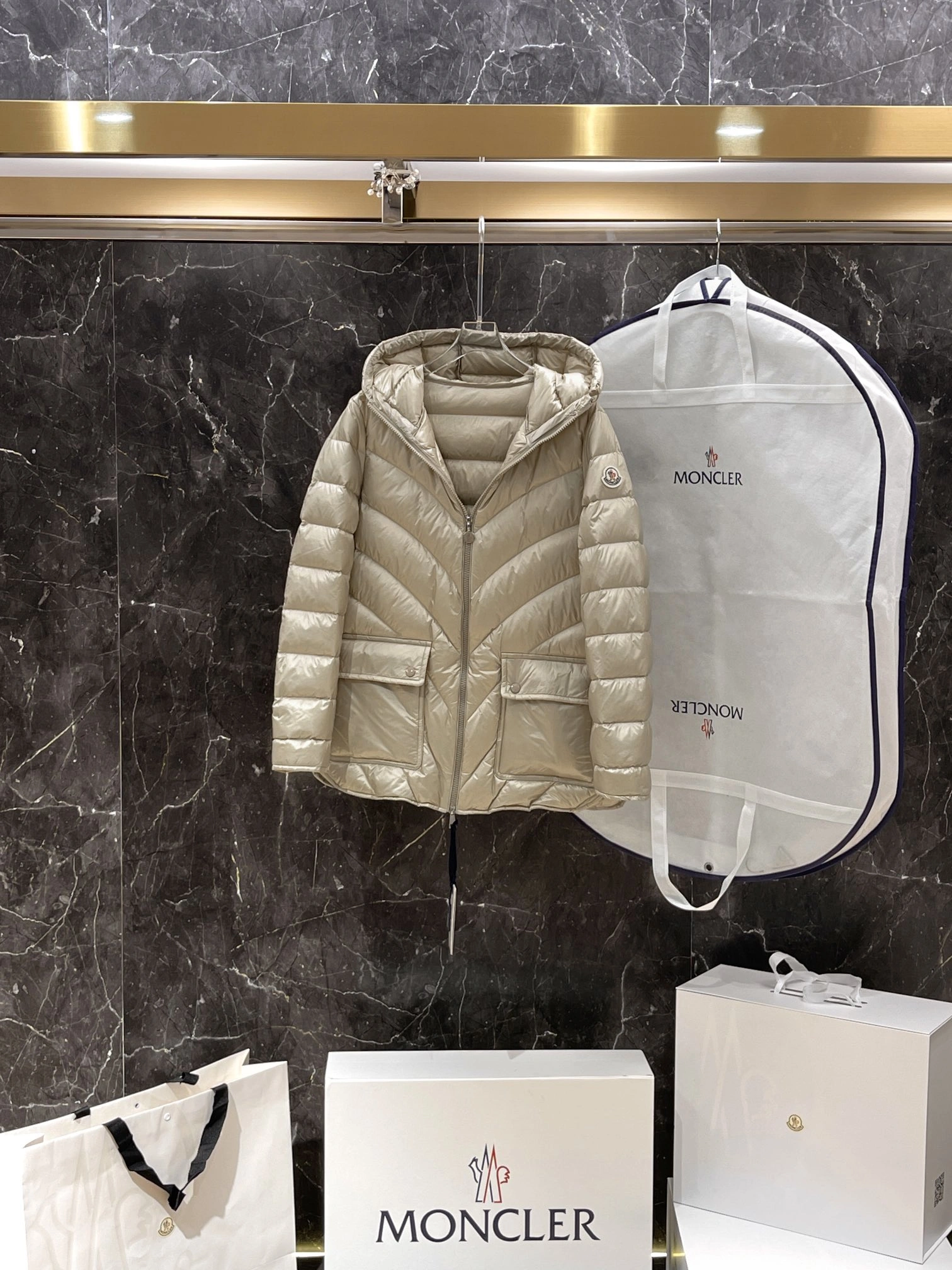 SunProtective Moncler Down Jackets 146219