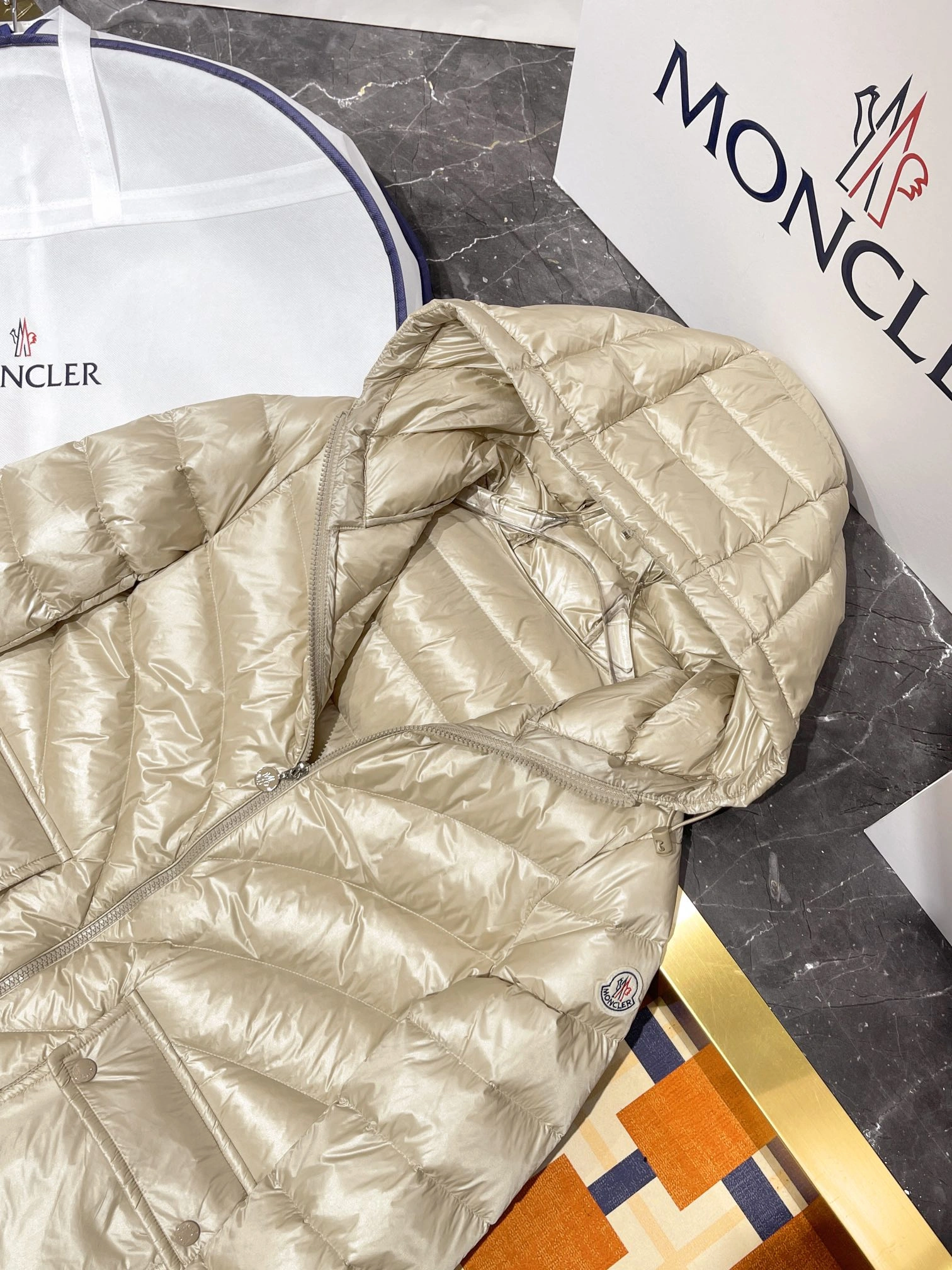 SunProtective Moncler Down Jackets 146219
